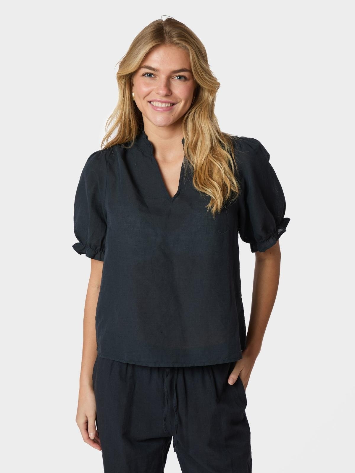 Neo Noir Odesa Linen Blouse