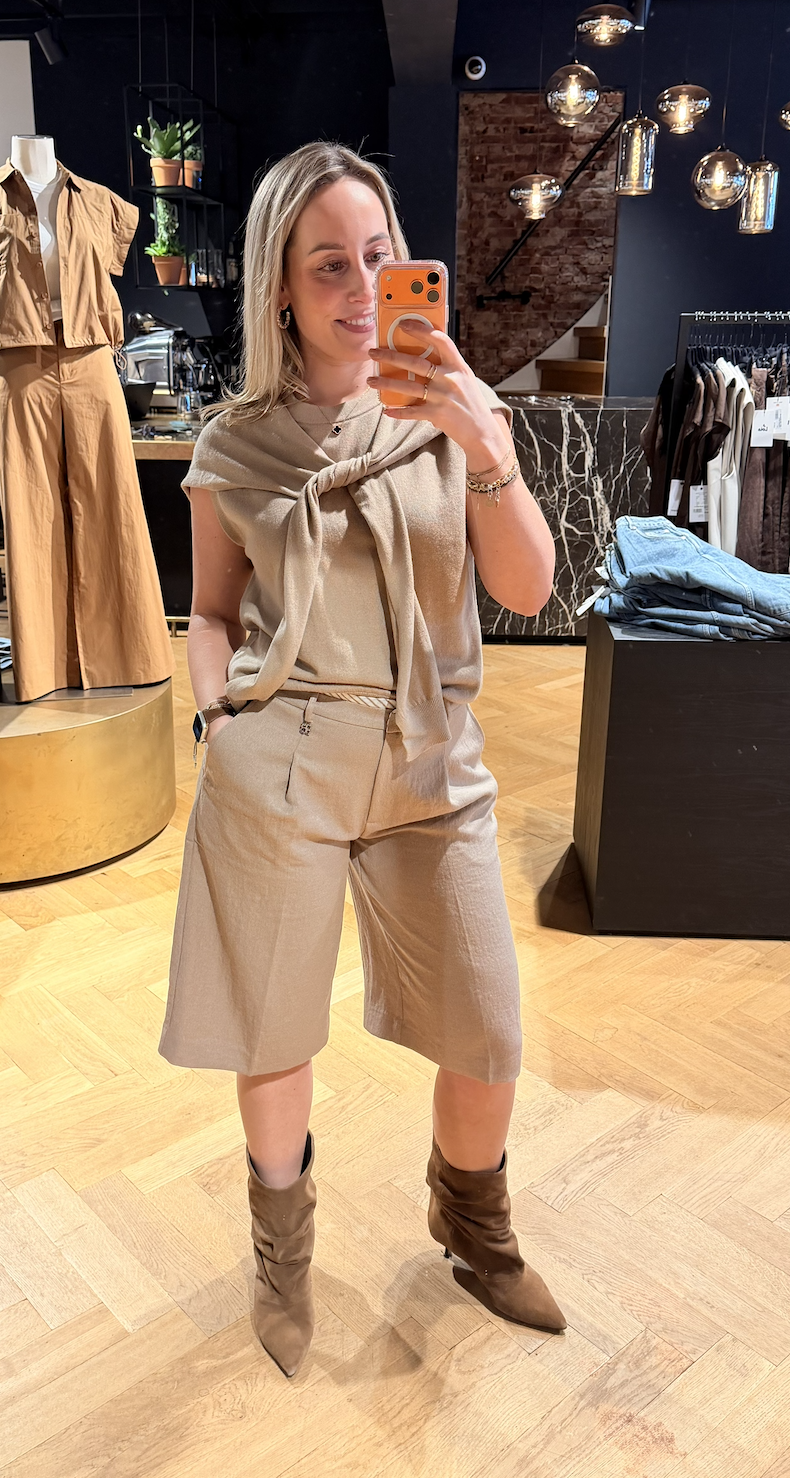 Fraya Double layered sweat