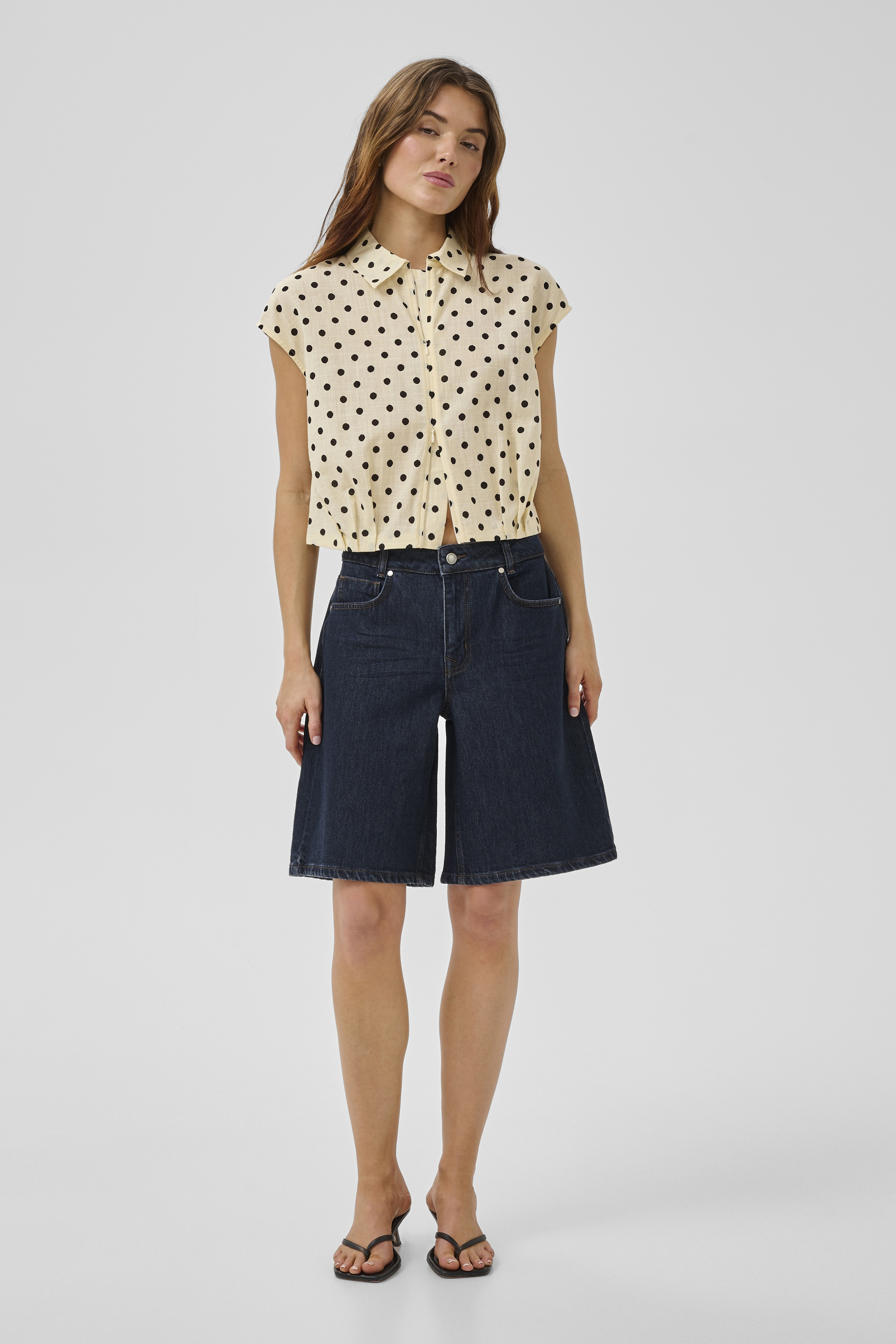 My Essential Wardrobe Zita 139 High X-Wide Shorts