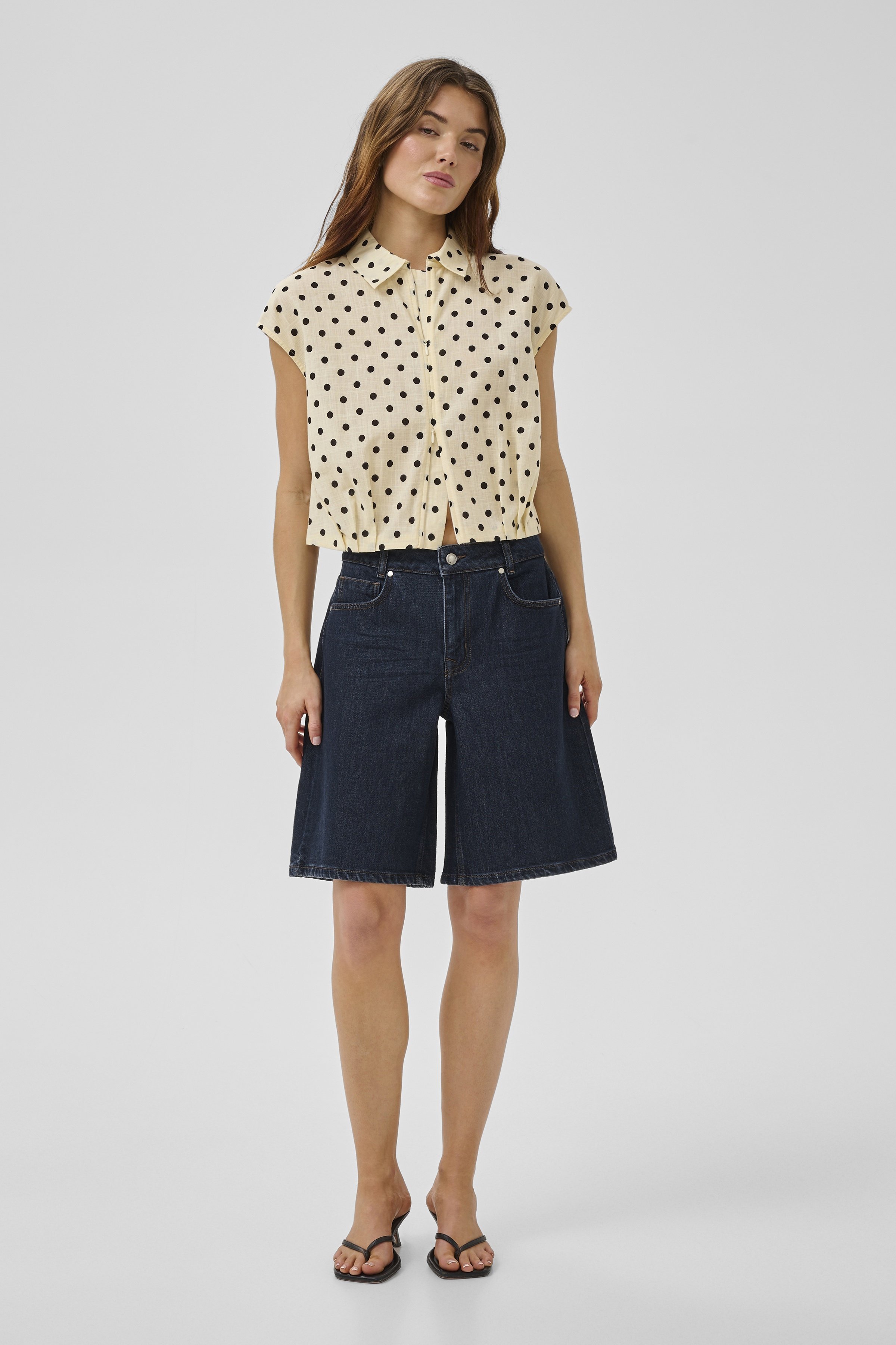 Zita 139 High X-Wide Shorts