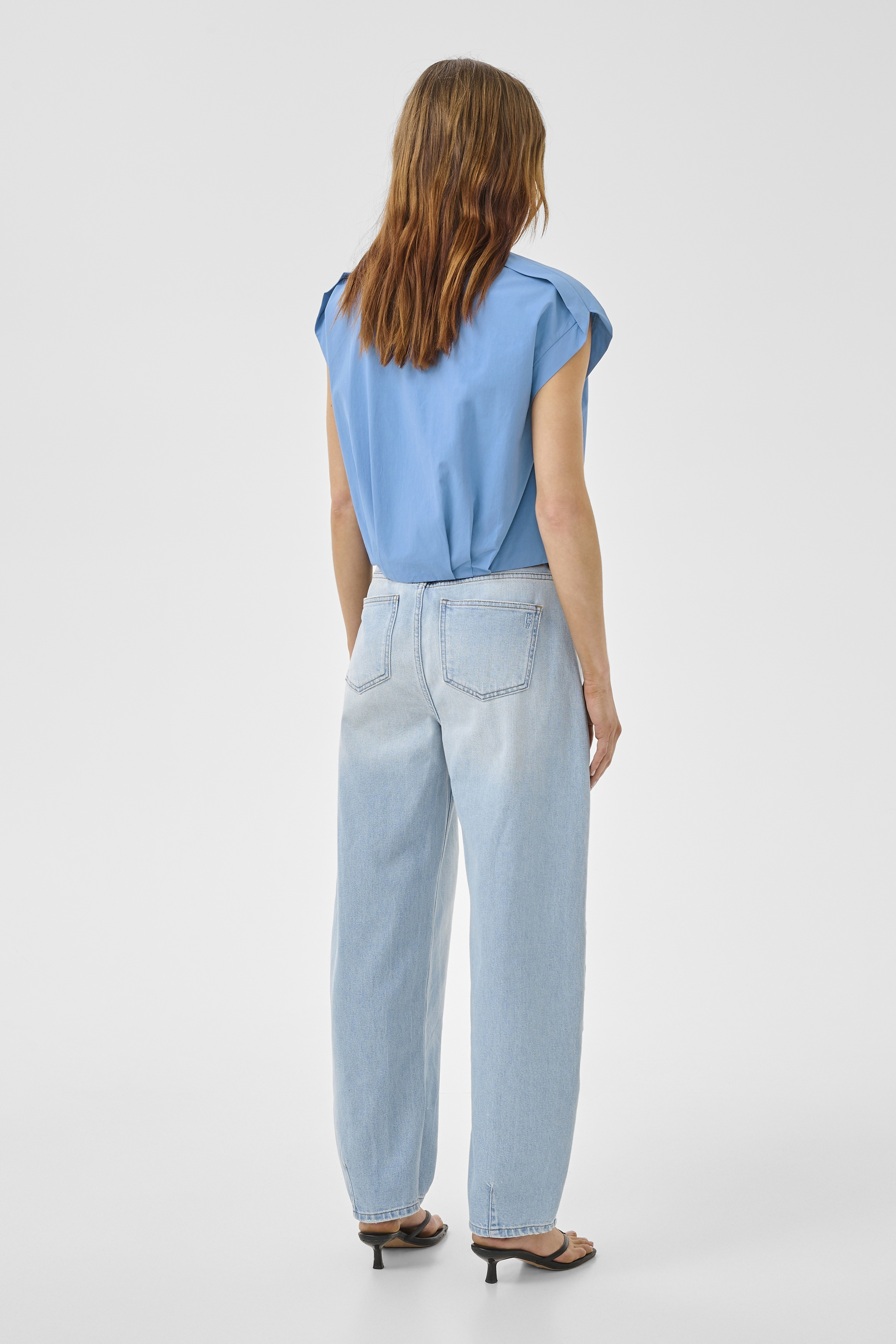 Sunna Sleeveless Shirt