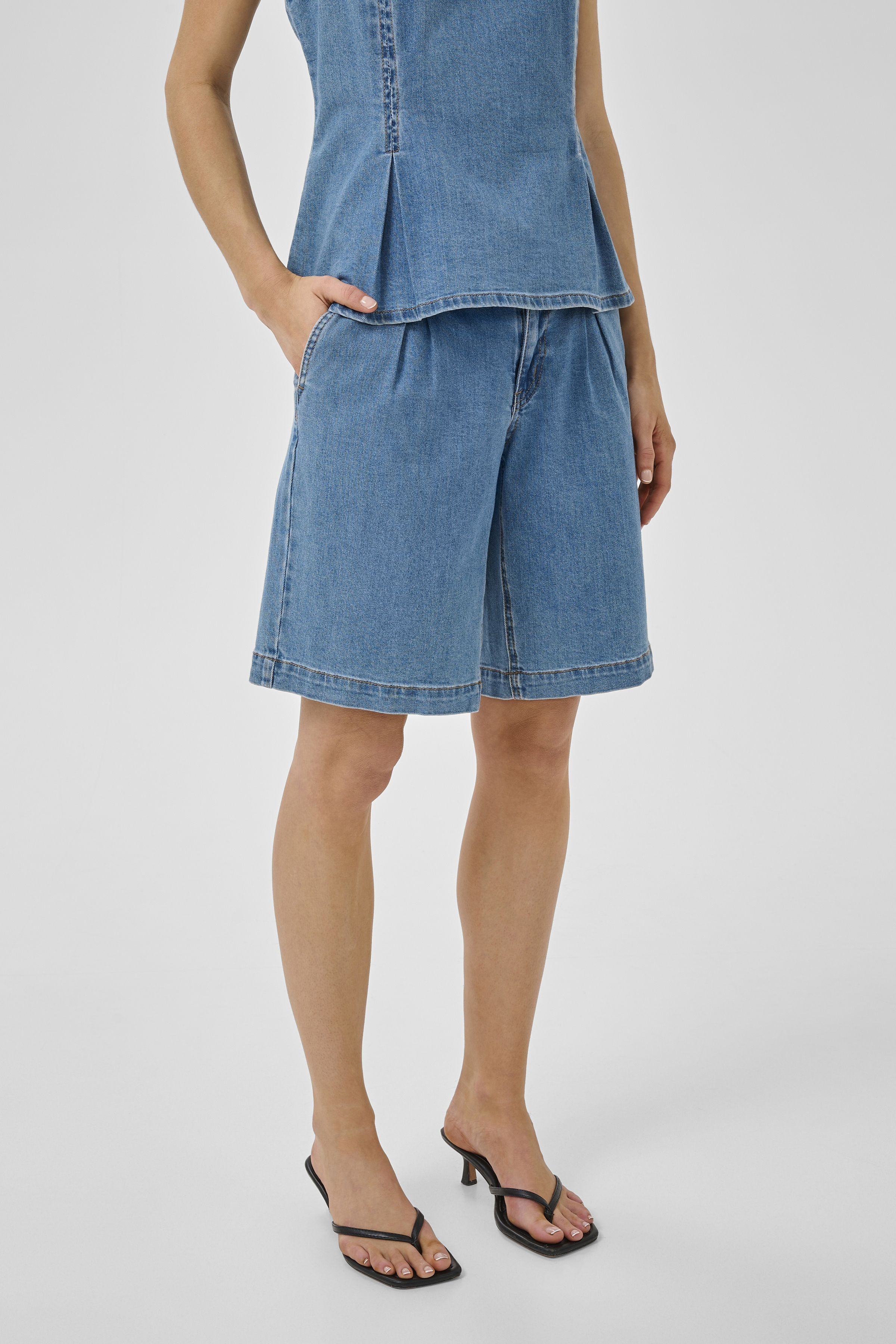 My Essential Wardrobe Lara CityShorts