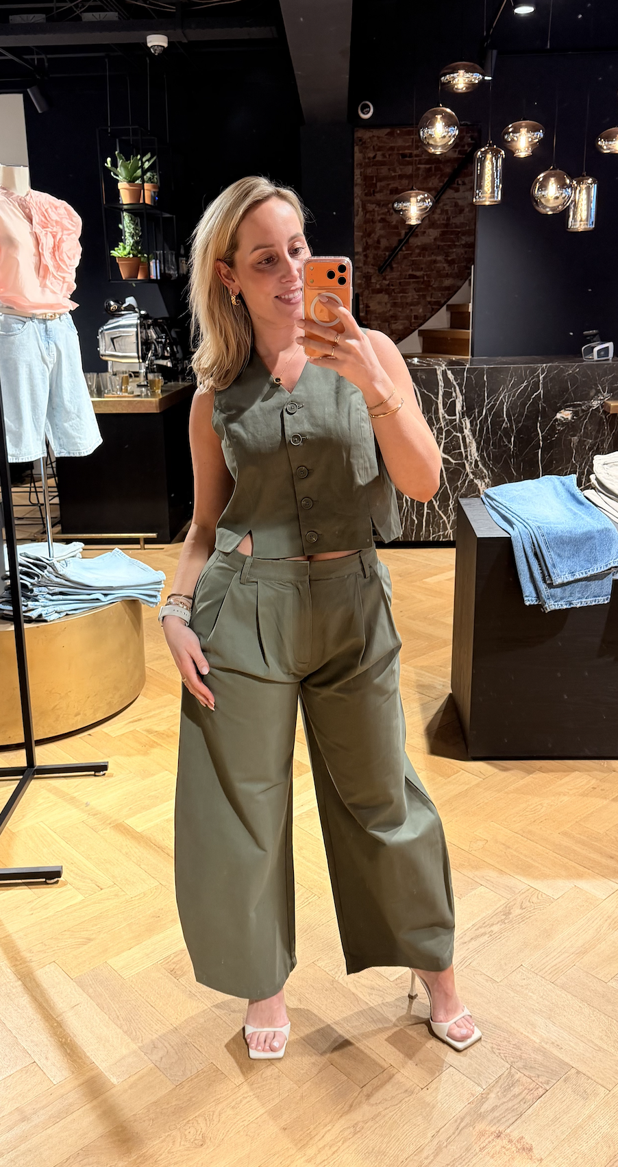 Gisva Pant