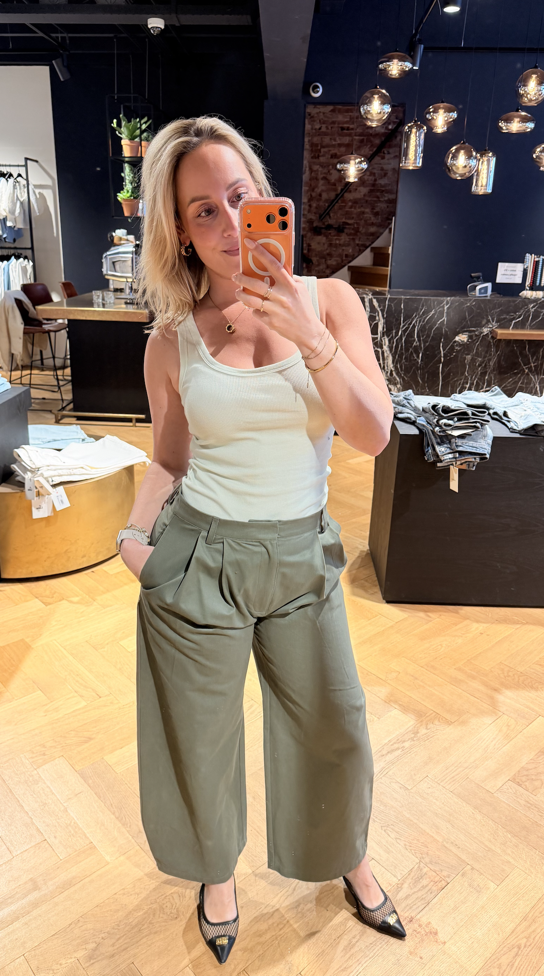 Gisva Pant