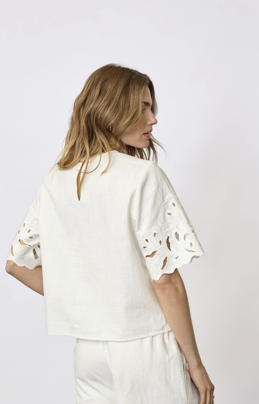 Lita Linen Emb SS Blouse