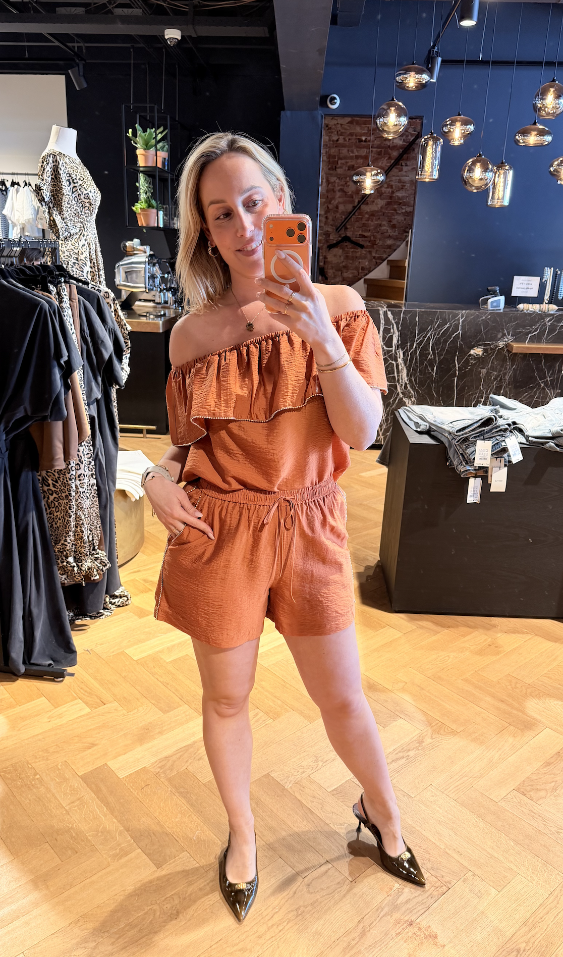 Ezai embellished shorts