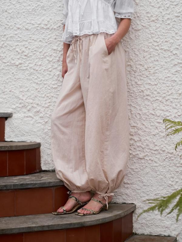 Neo Noir Roxane Balloon Linen Pants