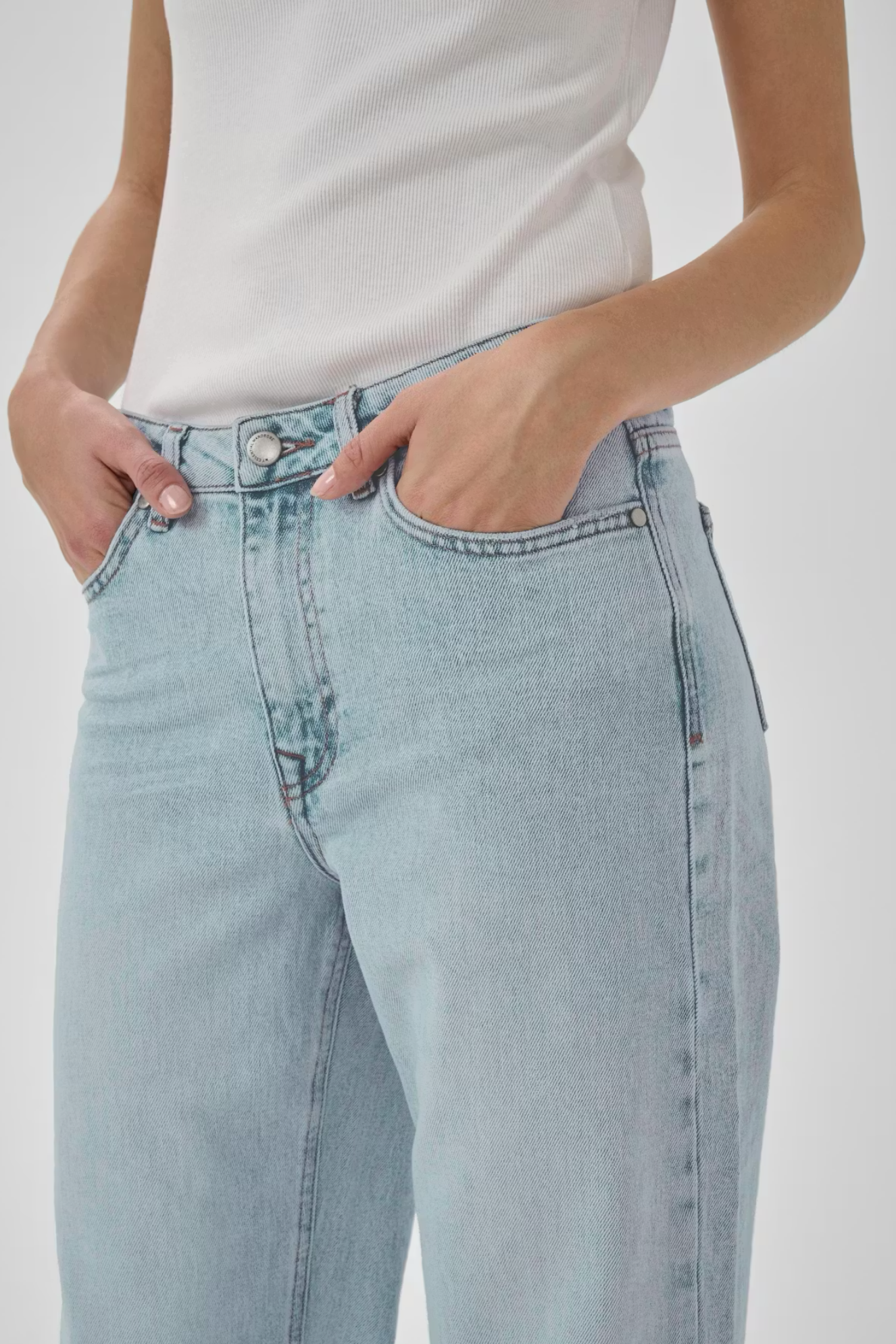 The  Louis highwaist wide leg