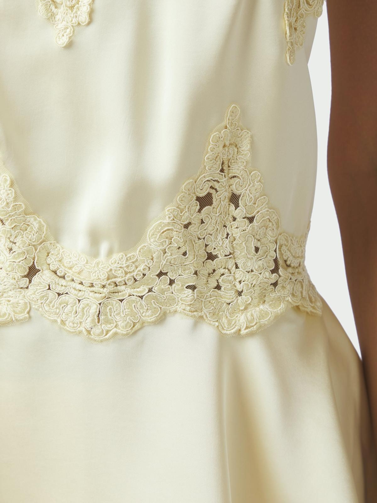 Kaela Heavy Sateen Lace Top