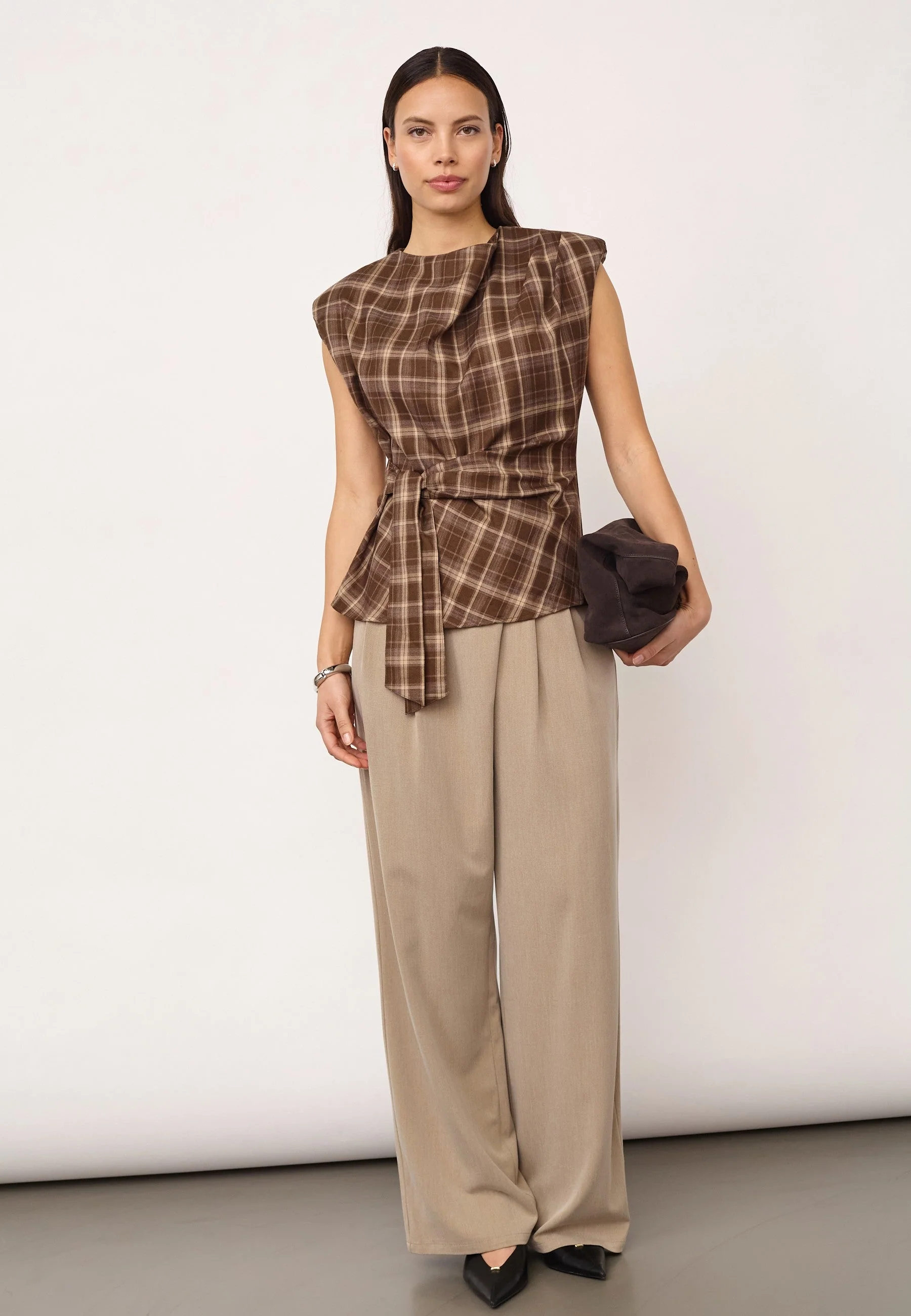 Dagny Check Pleat Top