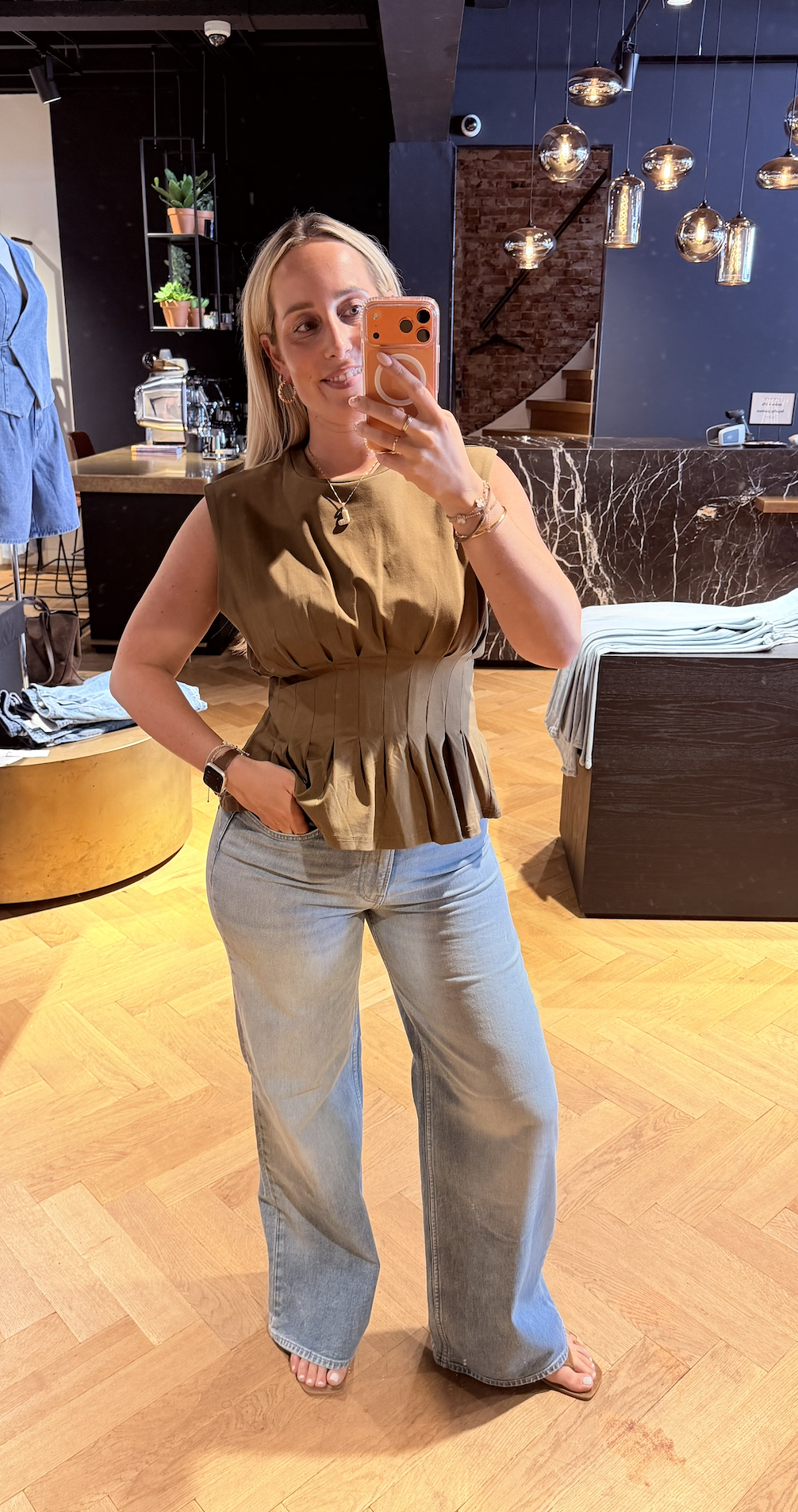 Inez sl tee
