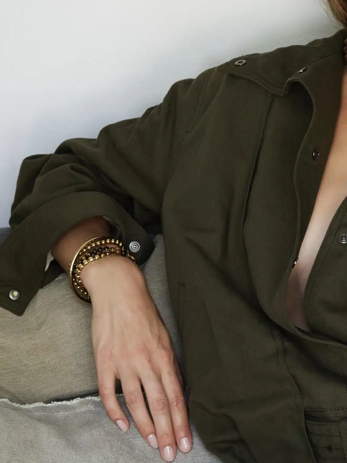 Armbandje met gemstone balletjes