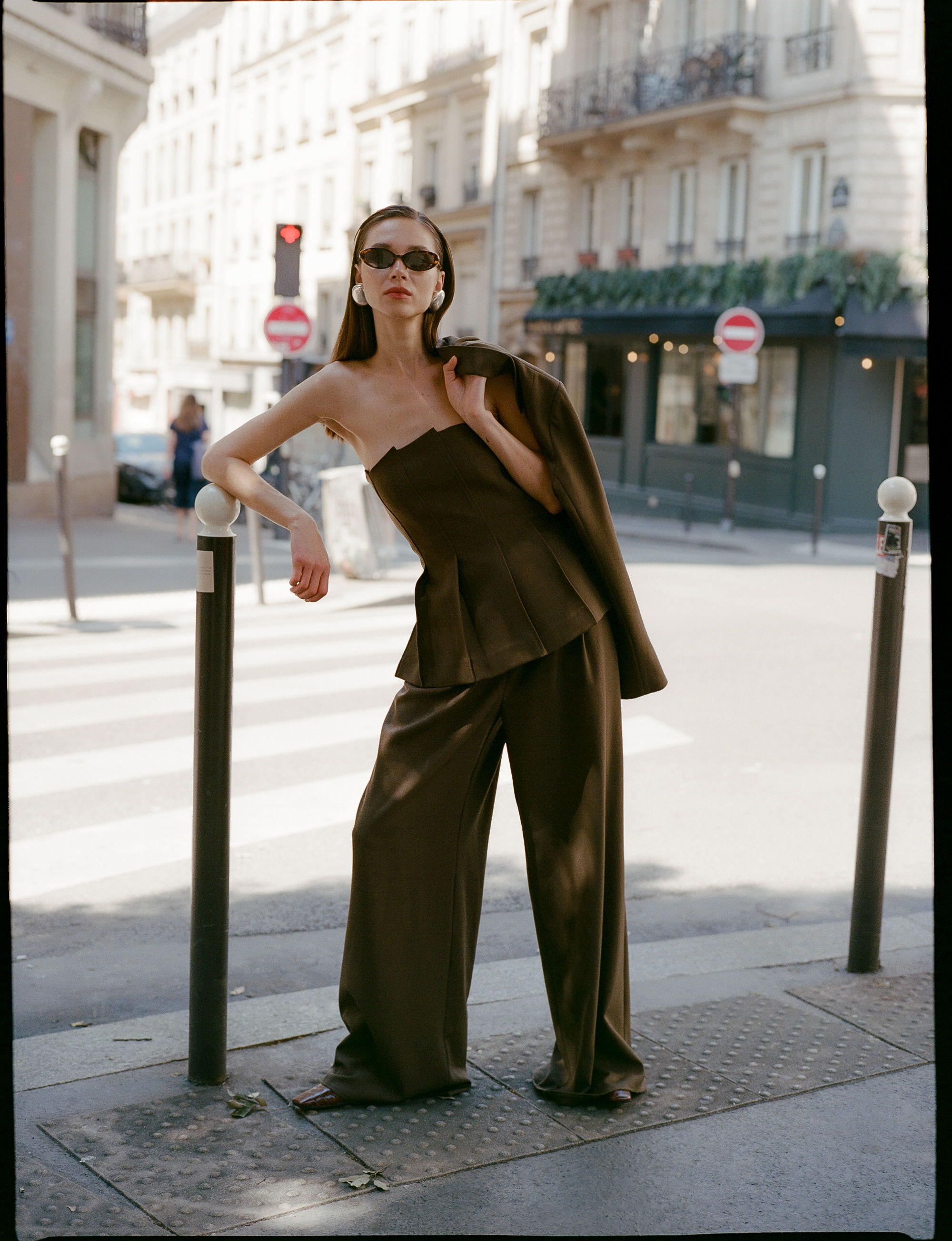 Stacy pleat corsage top