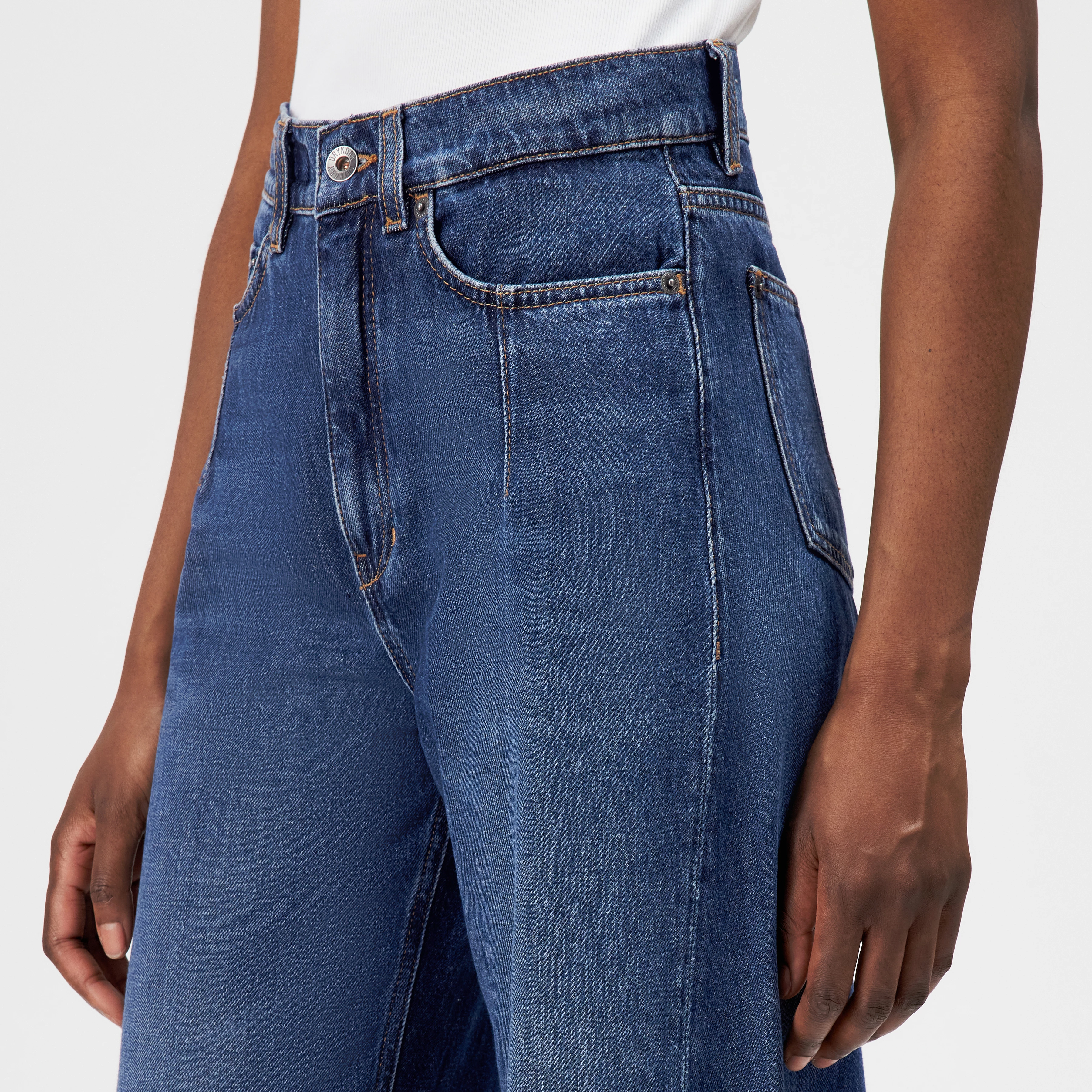 Liable jeans