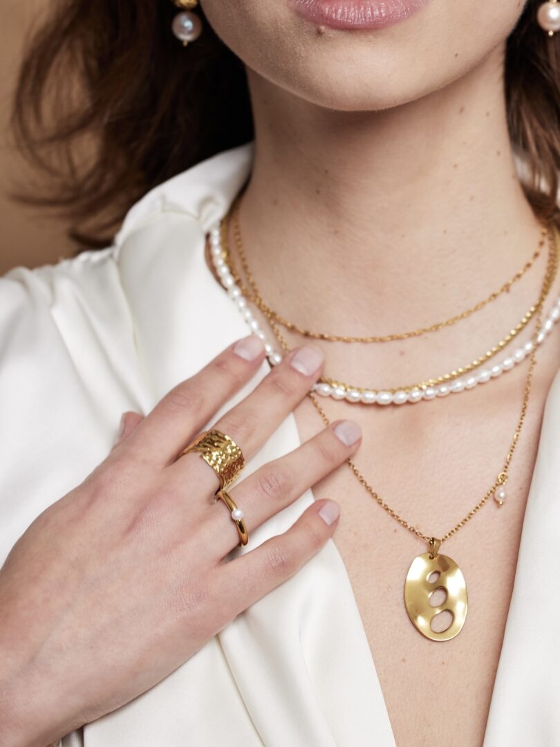 Fijne parelketting