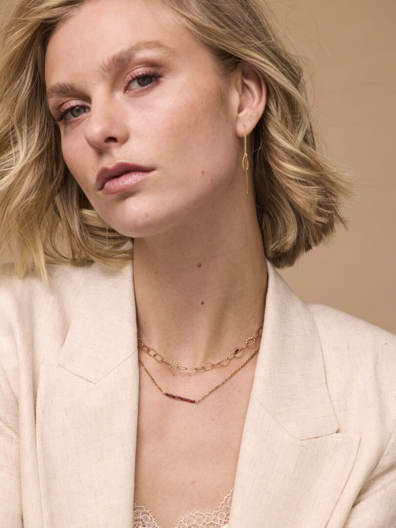 Petite gemstone ketting