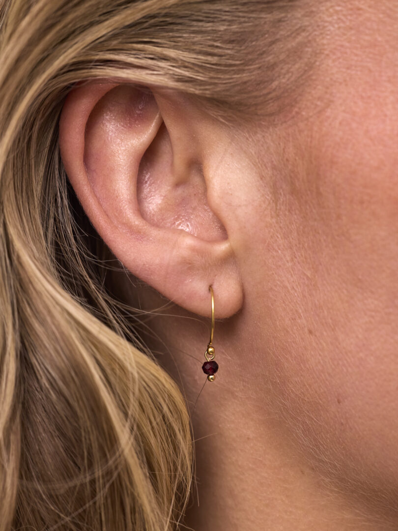 Mini gemstone oorbellen
