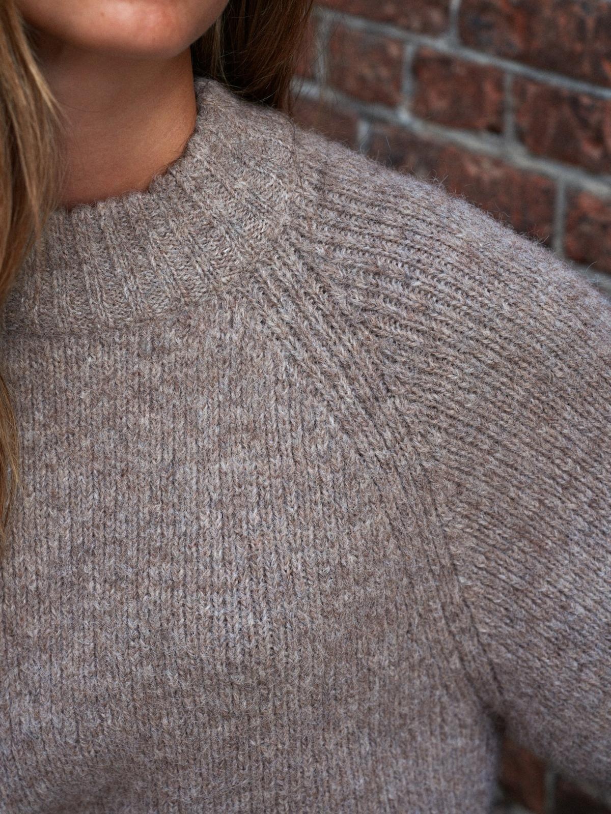 Bandi Fluffy Knit Blouse