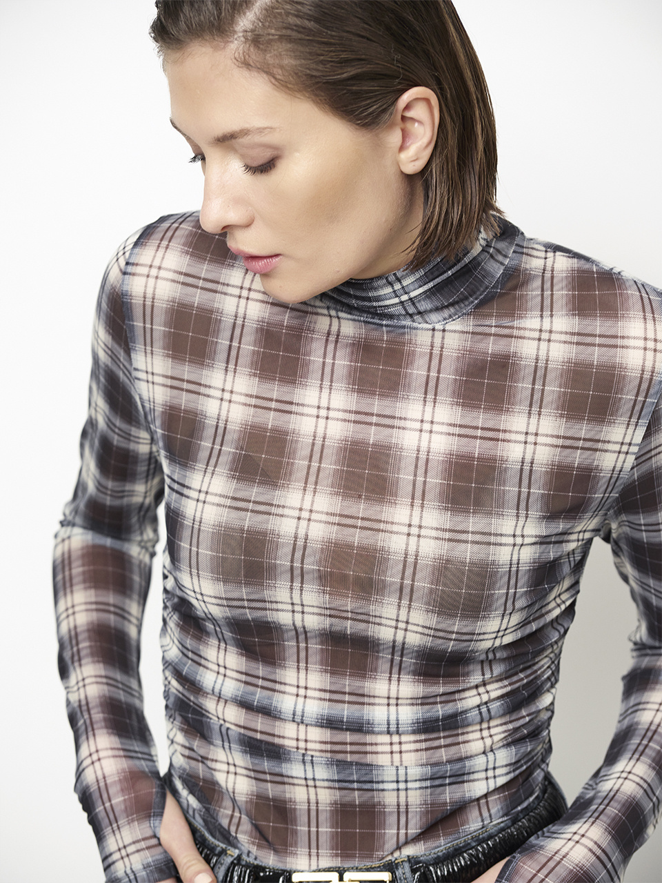 Casha printed check mesh top