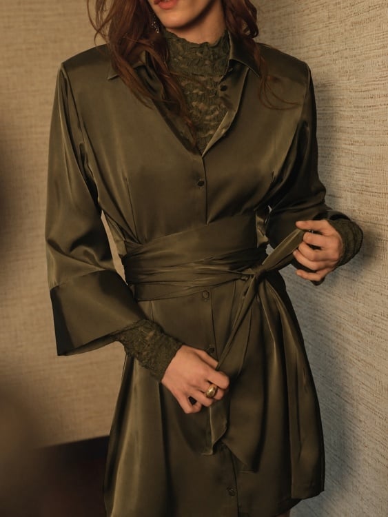 Dante 6 Noanne bold satin shirt-wrap dress