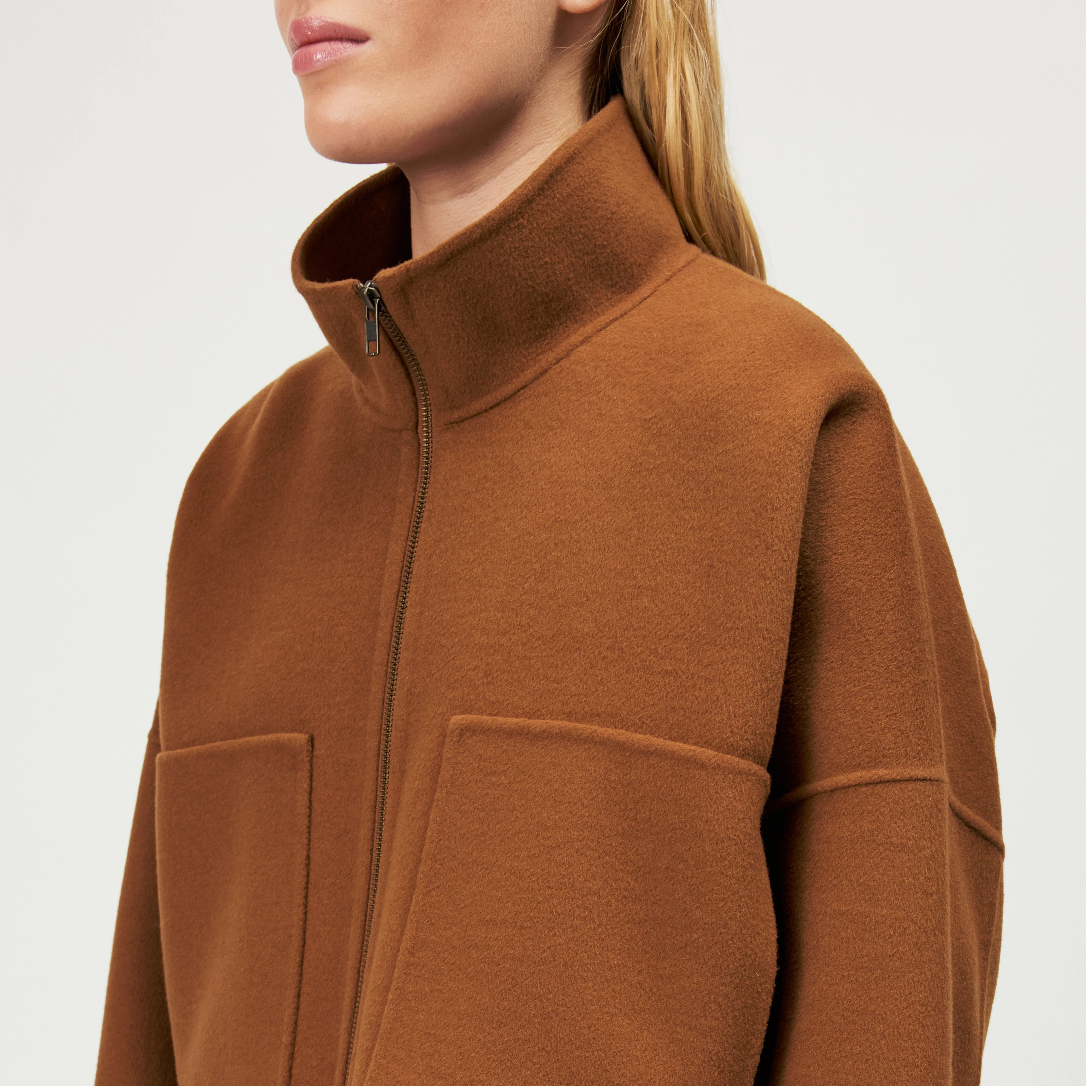 ELSTOW_1 jacket