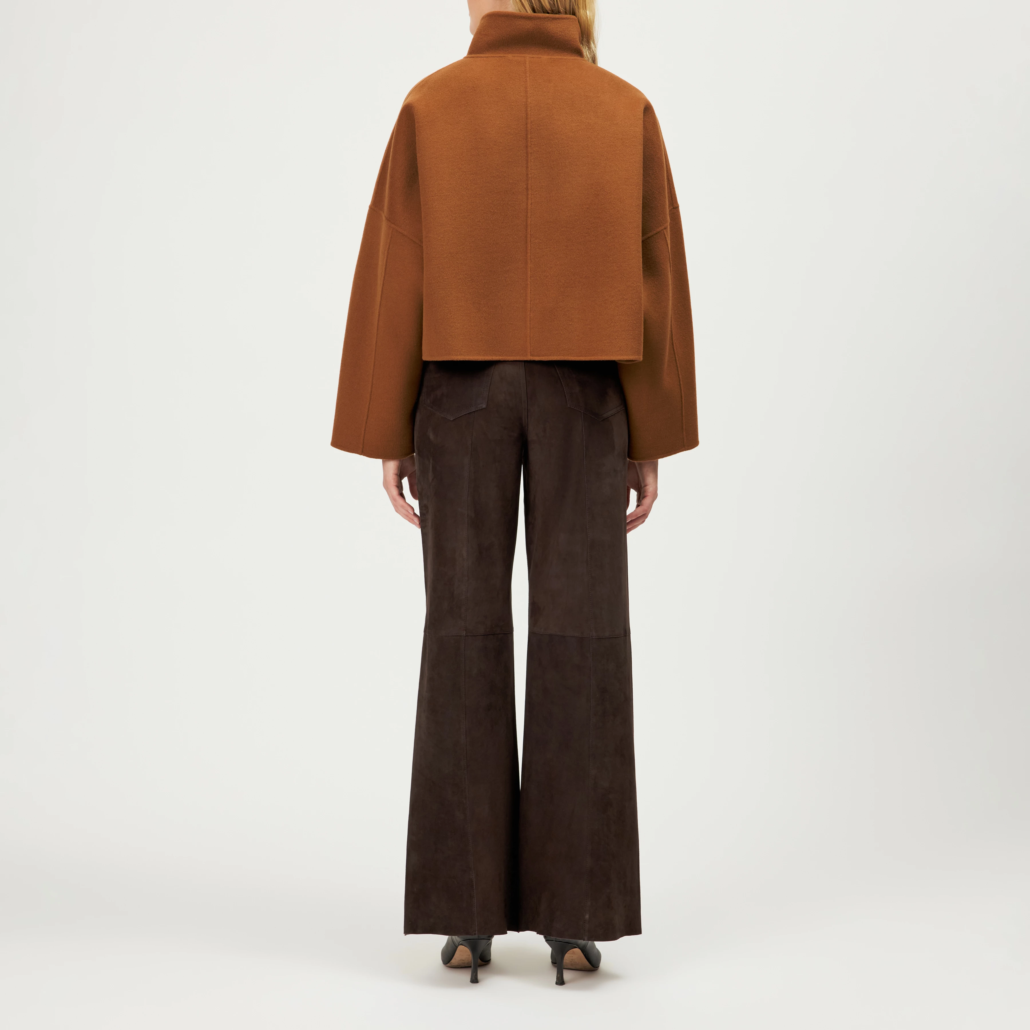 ELSTOW_1 jacket