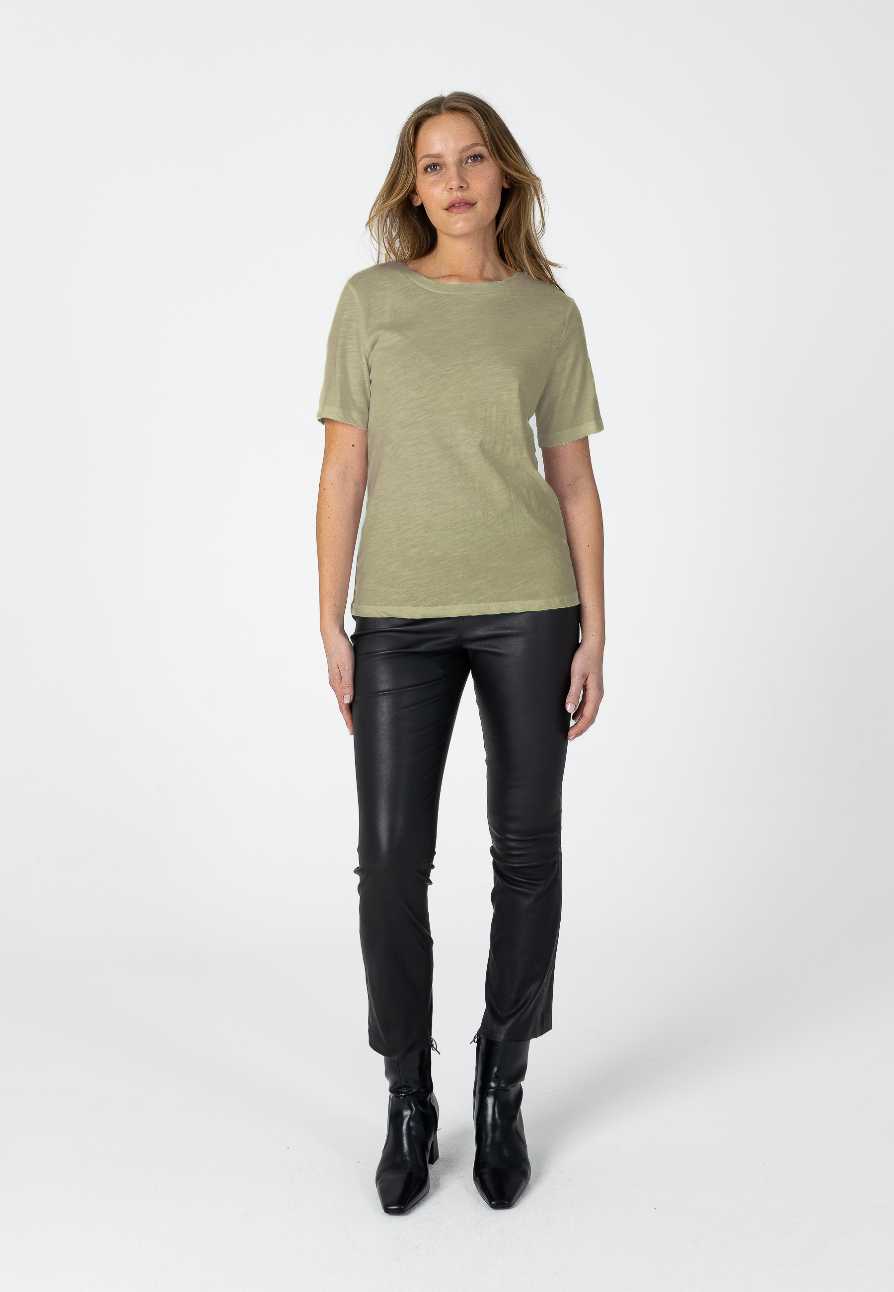 Basic regular o-neck t-shirt