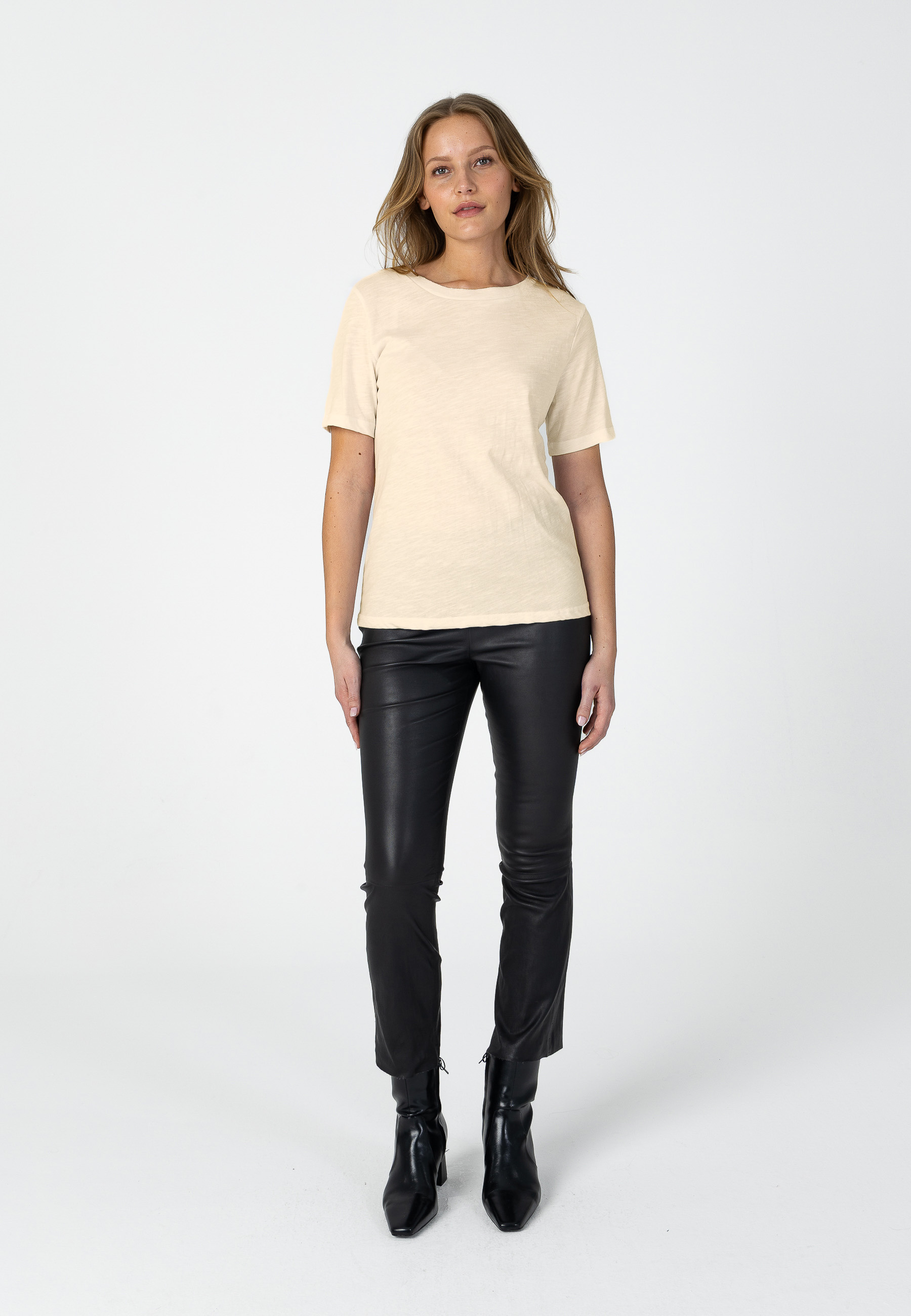 Basic regular o-neck t-shirt