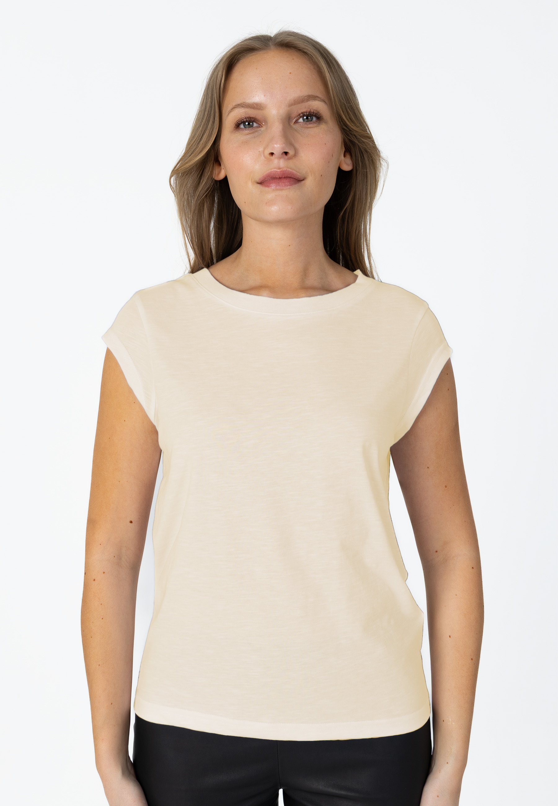 Basic round-neck t-shirt