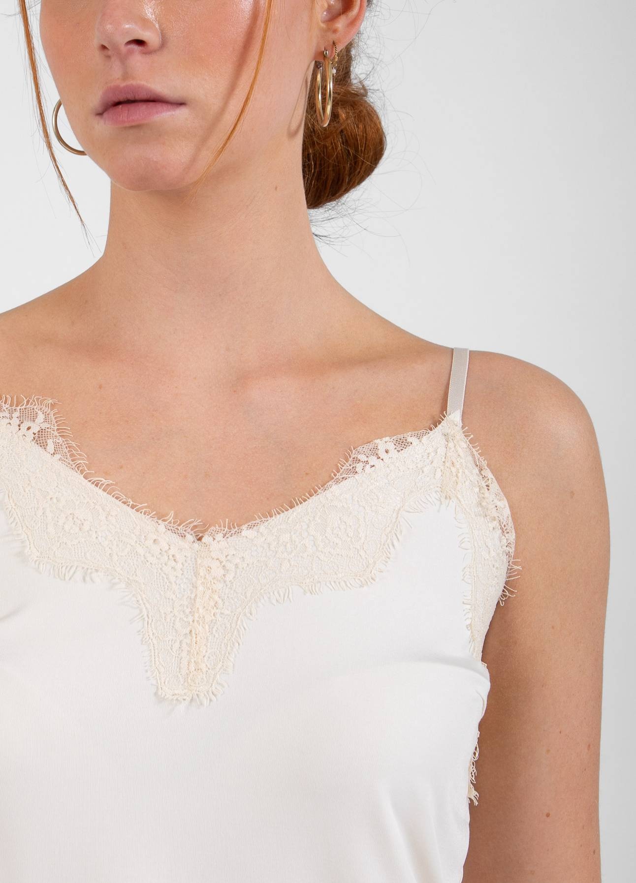 ROSIE lace top