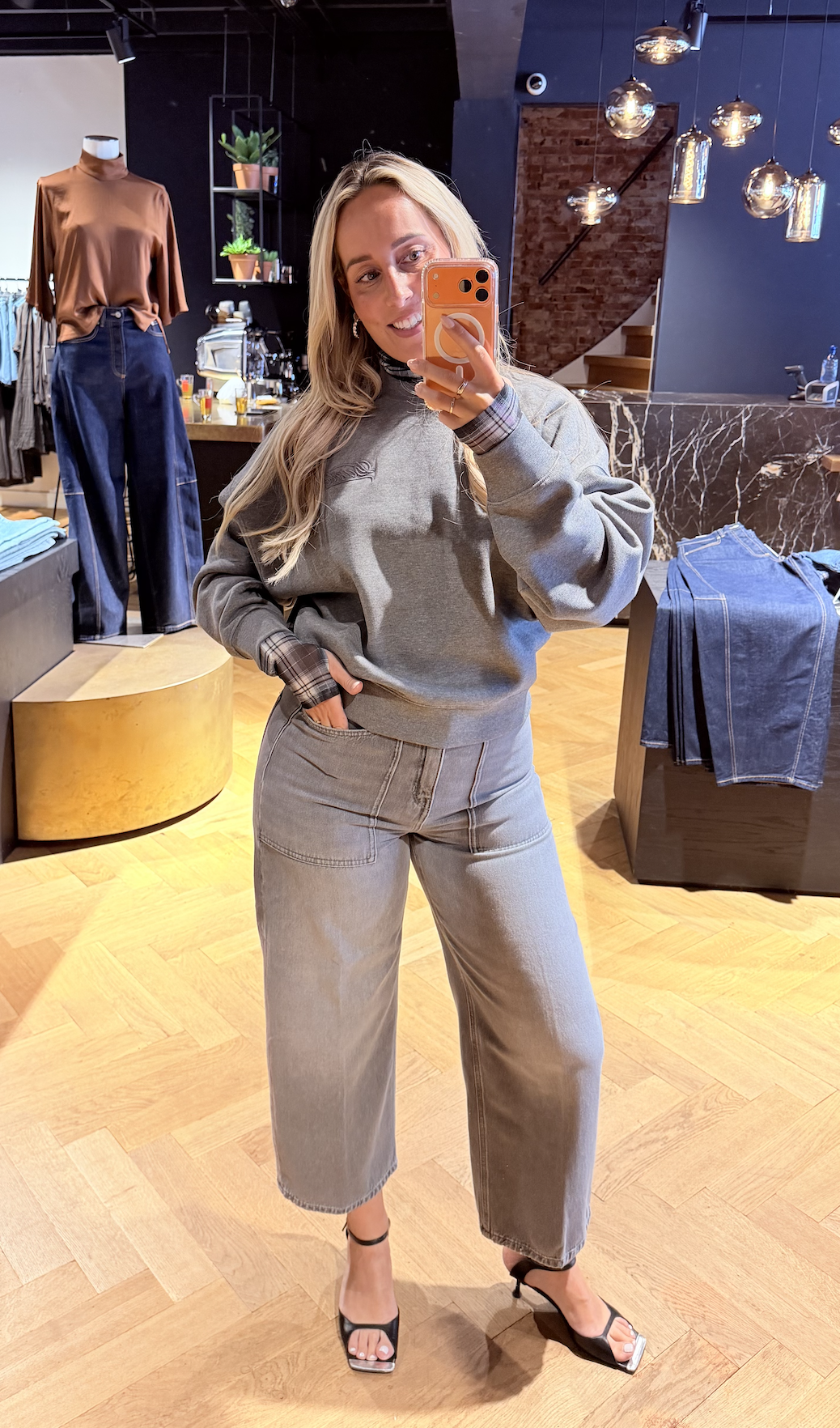 Morrison relaxed logo sweater