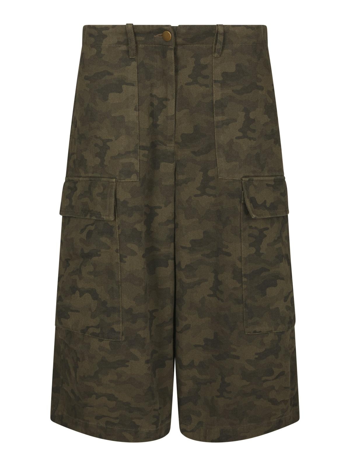 Islana Camou Shorts