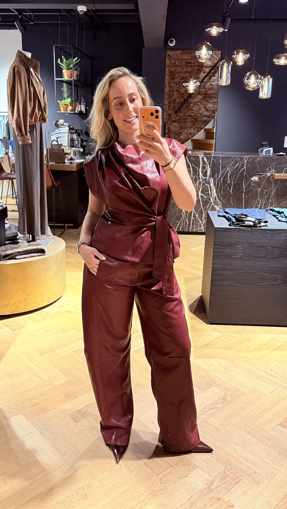 Gitt Pleat Top