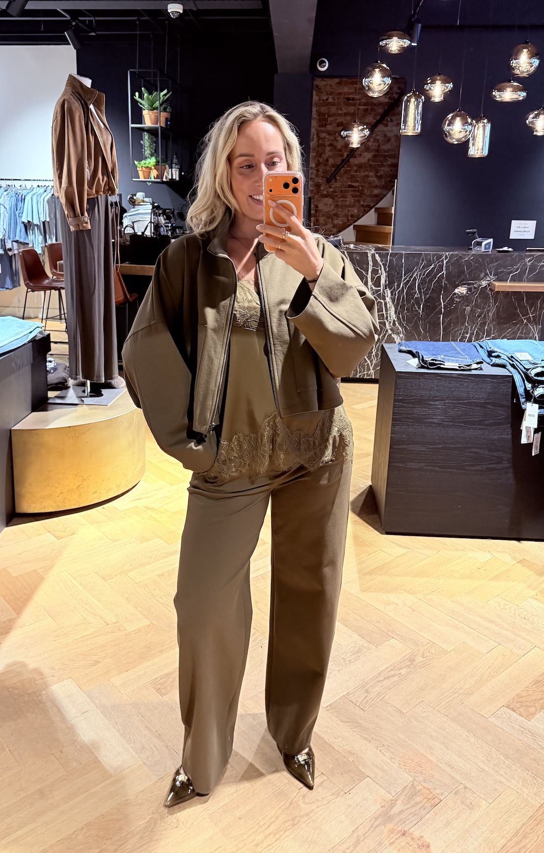 ELSTOW_1 jacket