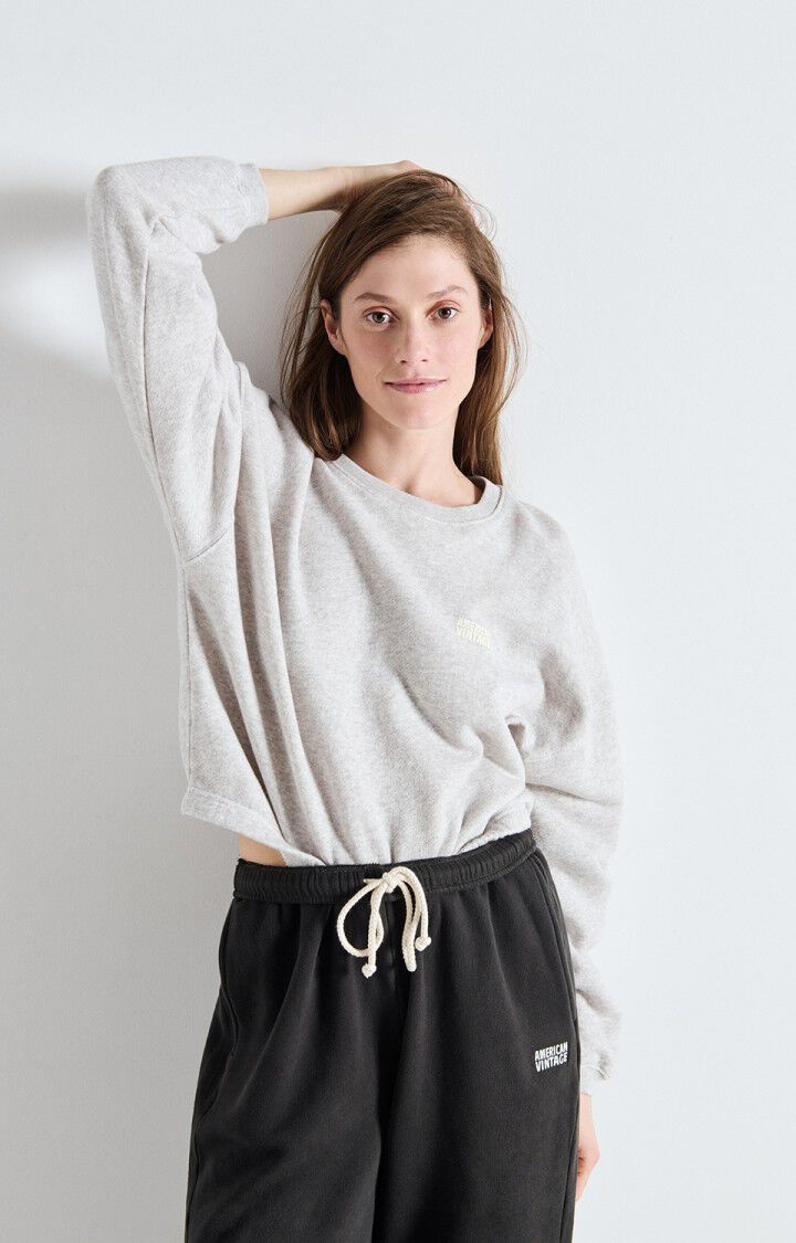 American vintage Sweater Kodytown
