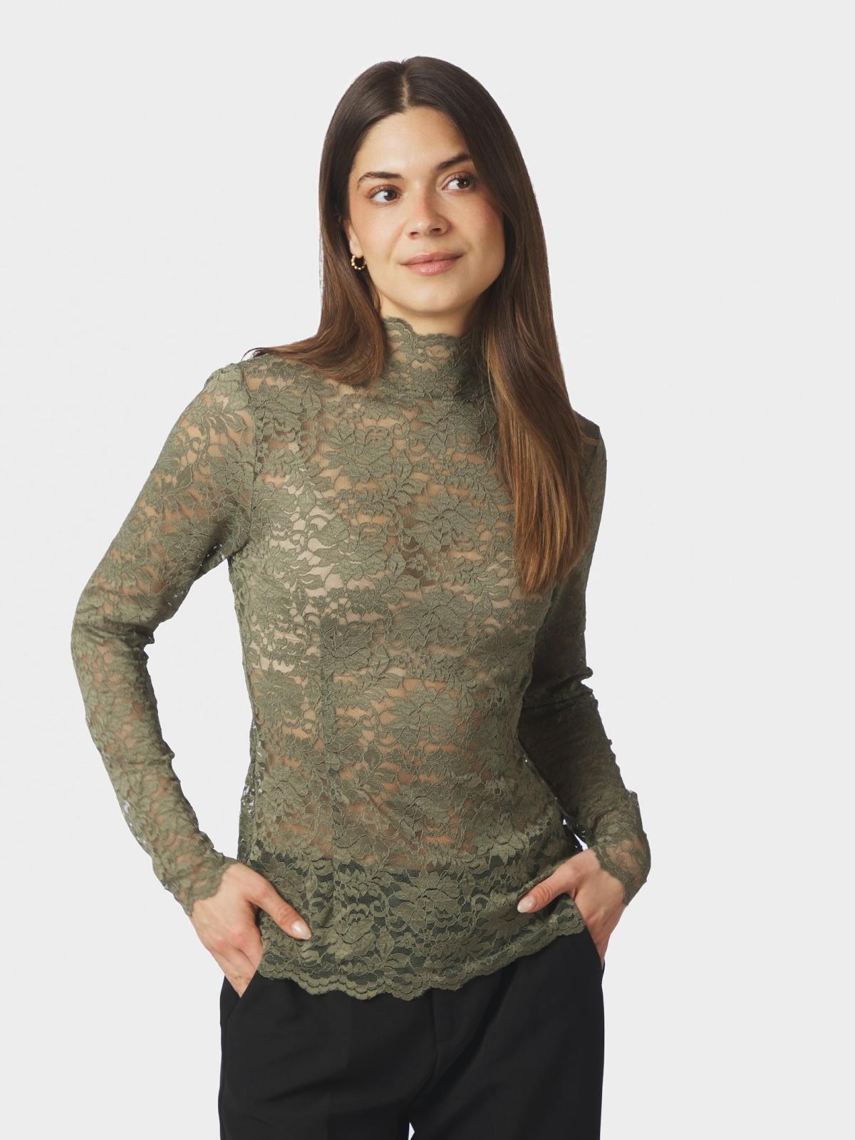 Liza Laceflower Blouse