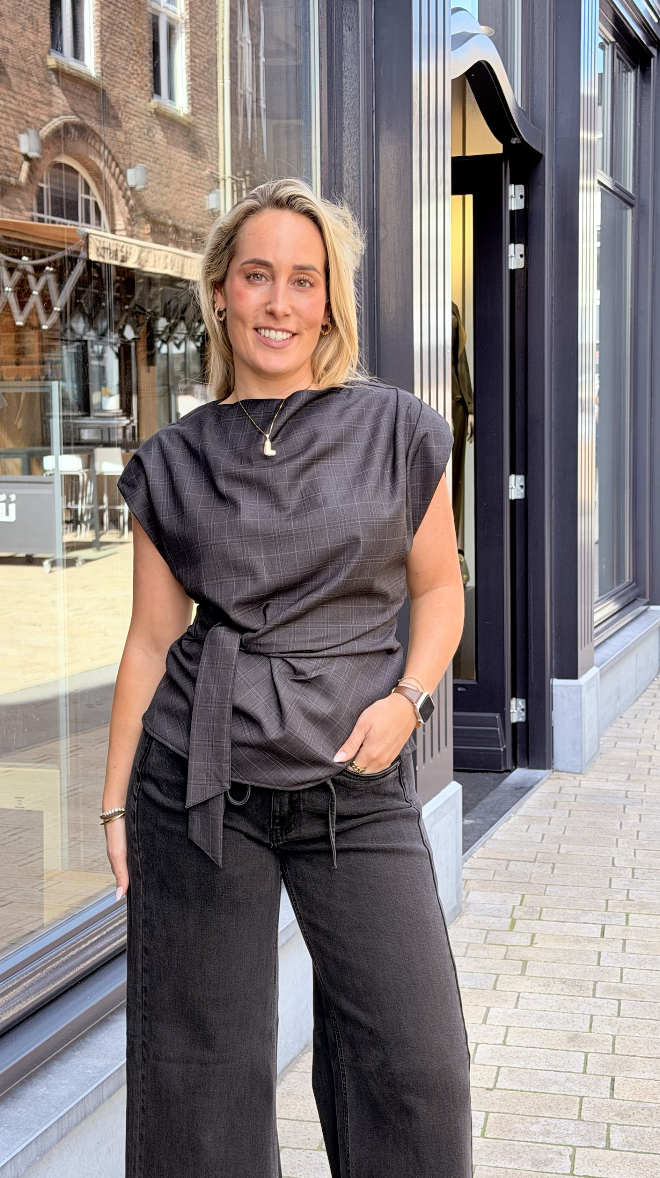 Elora Check Pleat Top