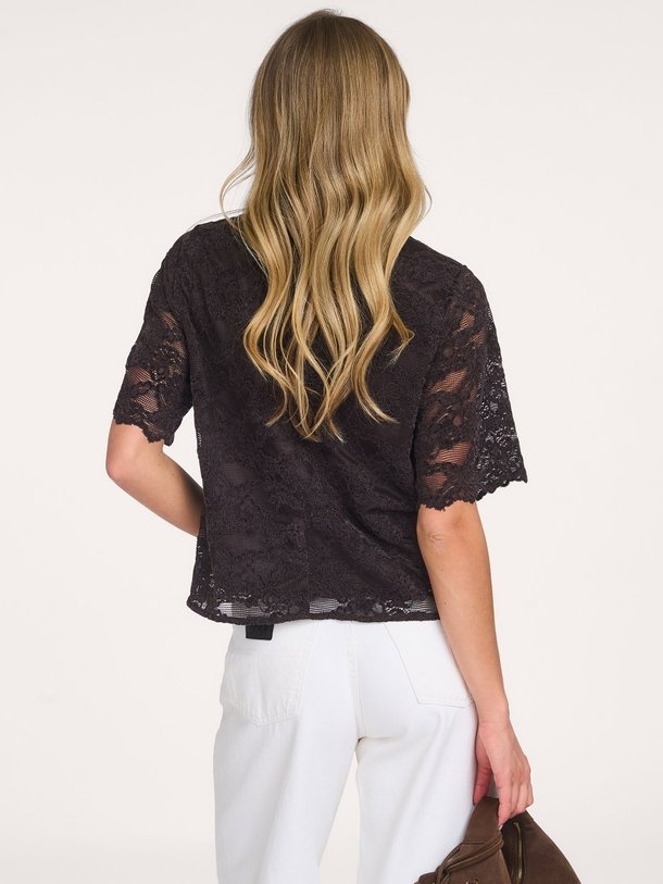 Trey Lace Tee