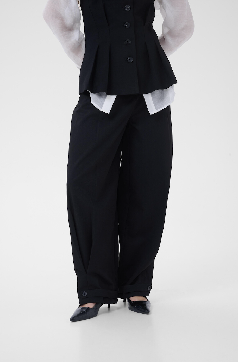 My Essential Wardrobe Evelina Barrel Pants Long