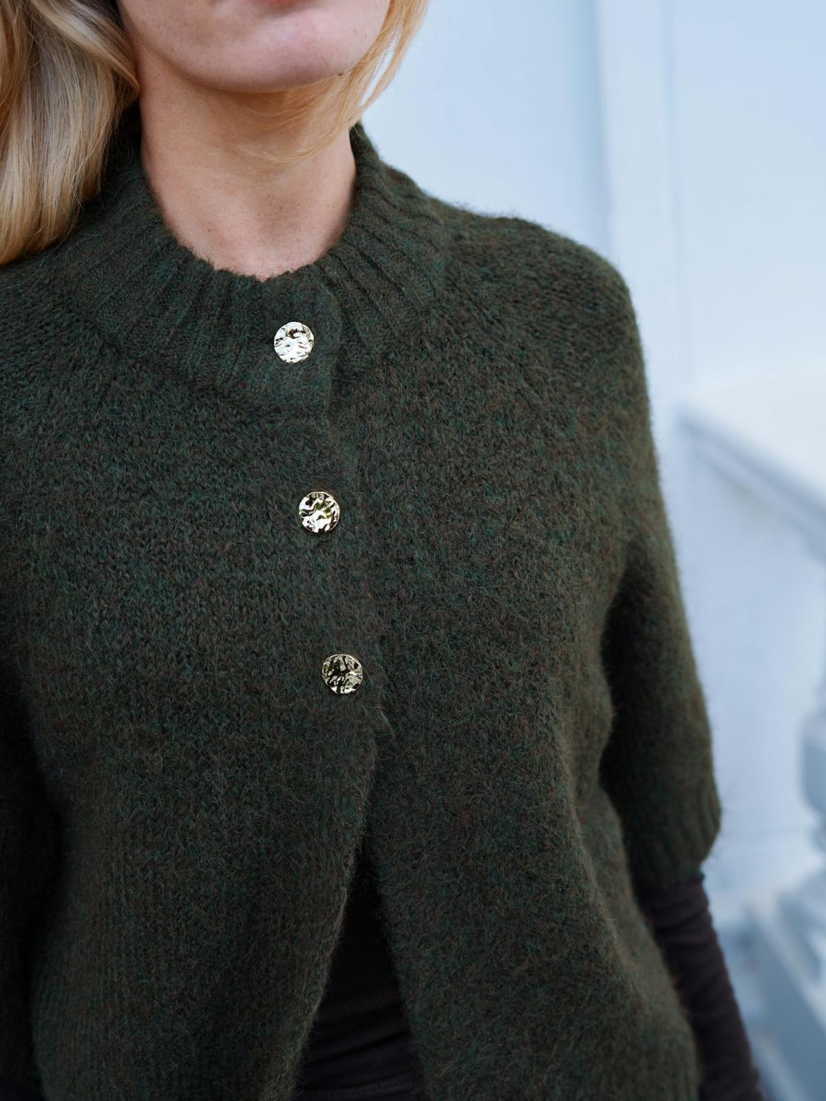 Benuta Fluffy Knit Cardigan