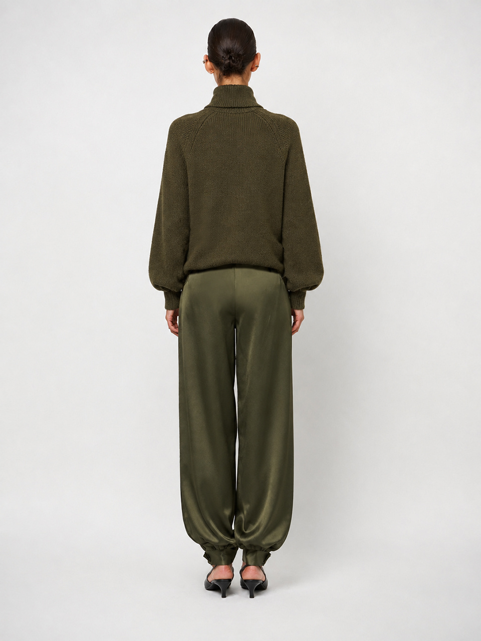 Marenna asymetrical  sweater