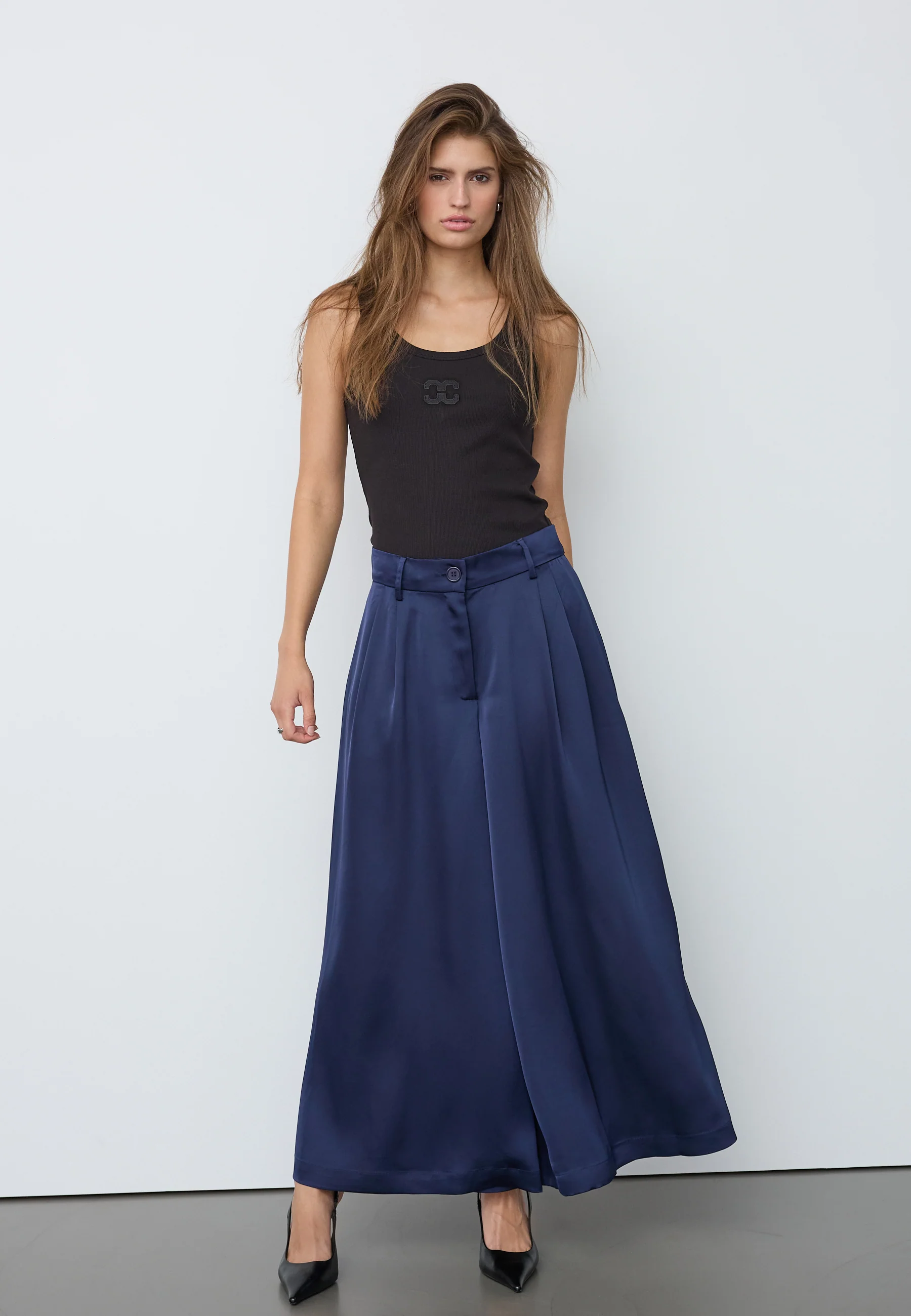 Safira Skirt Pant