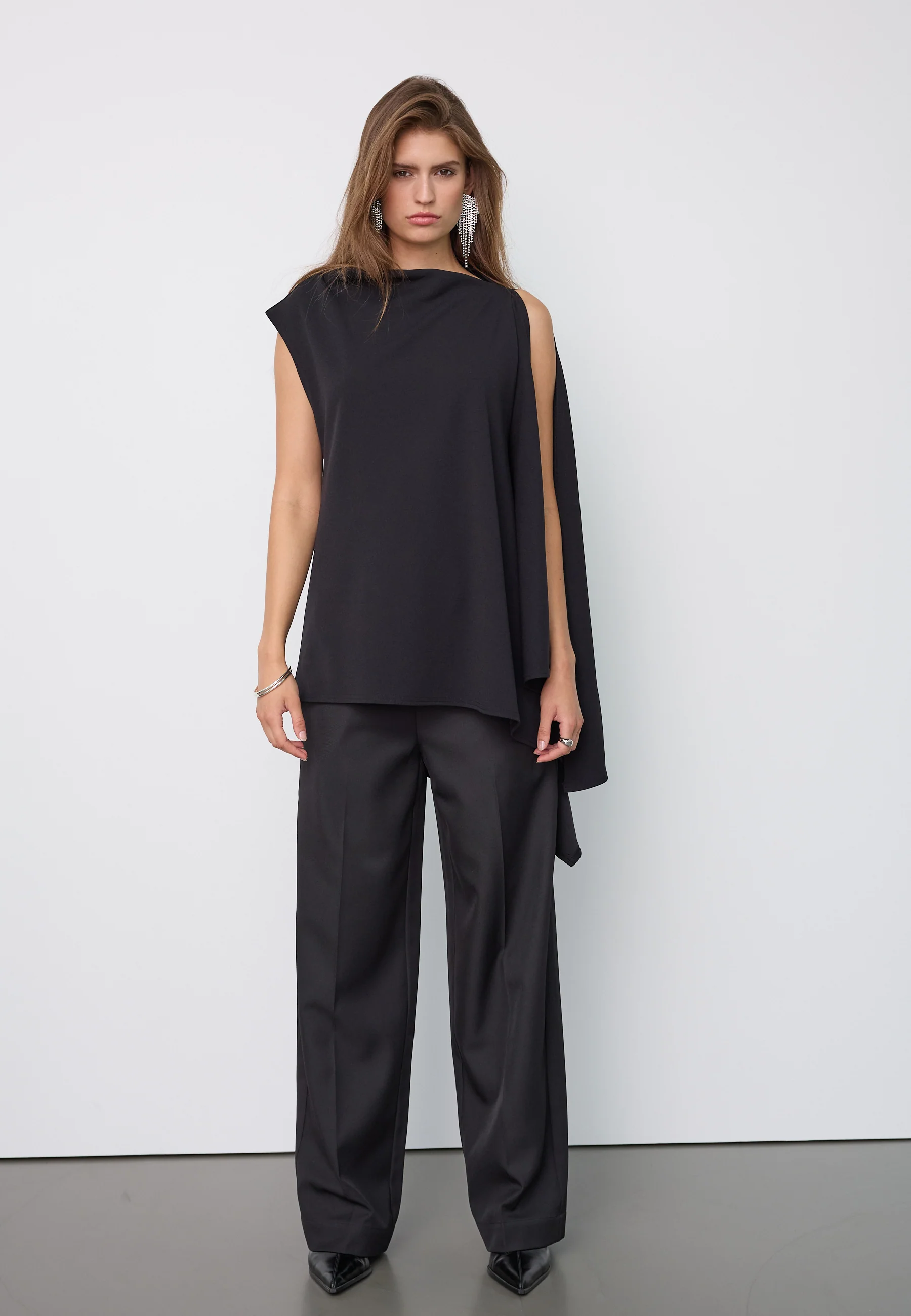 Falcon Drape Top