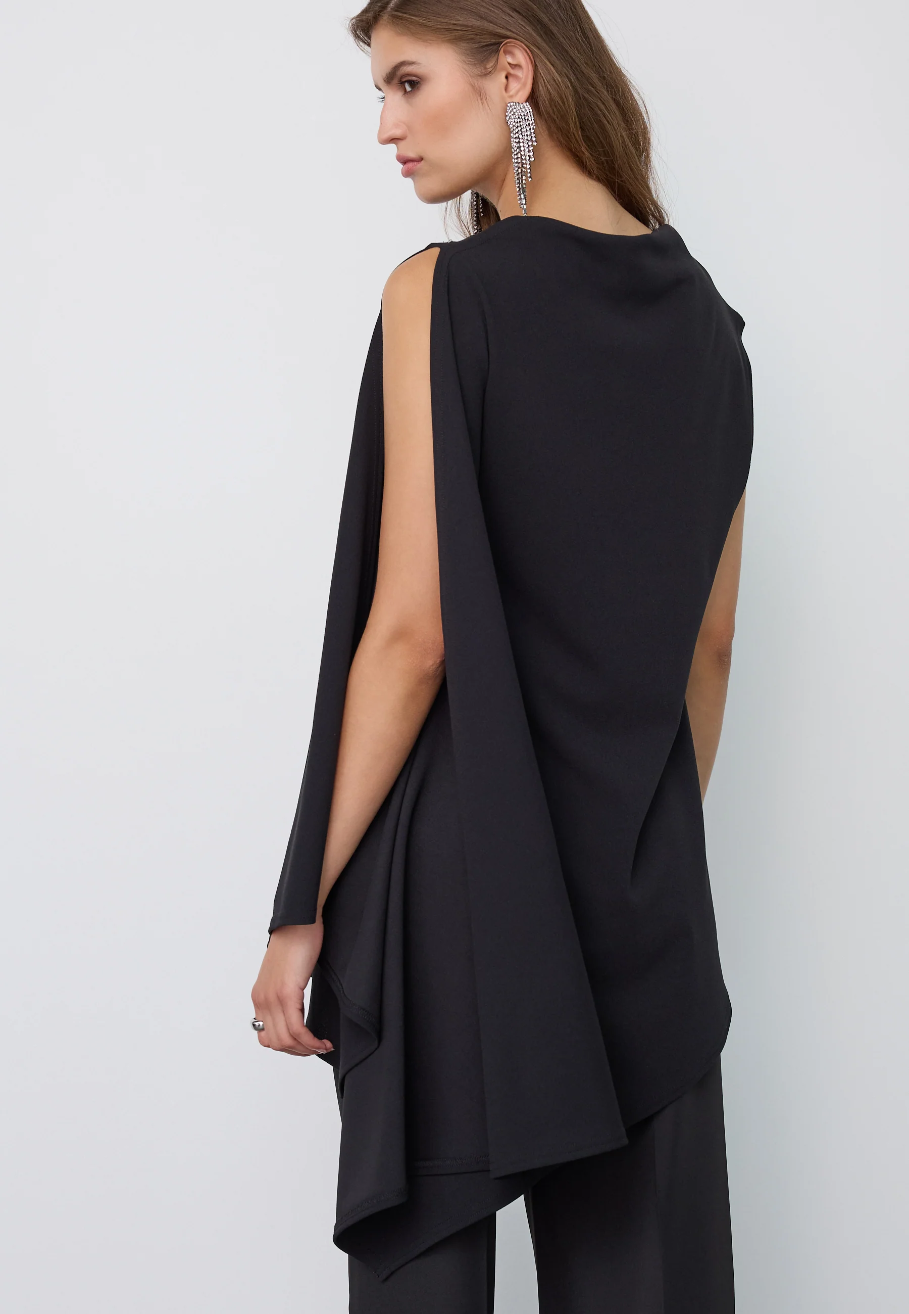 Falcon Drape Top