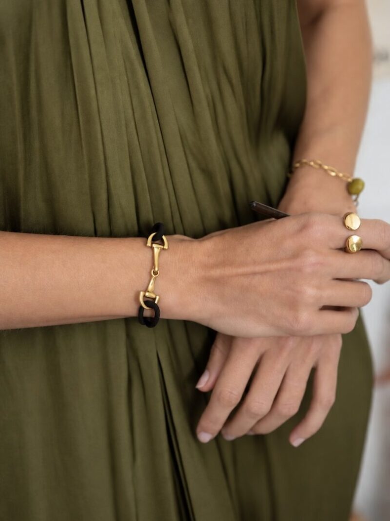Armband met touw en gouden gesp