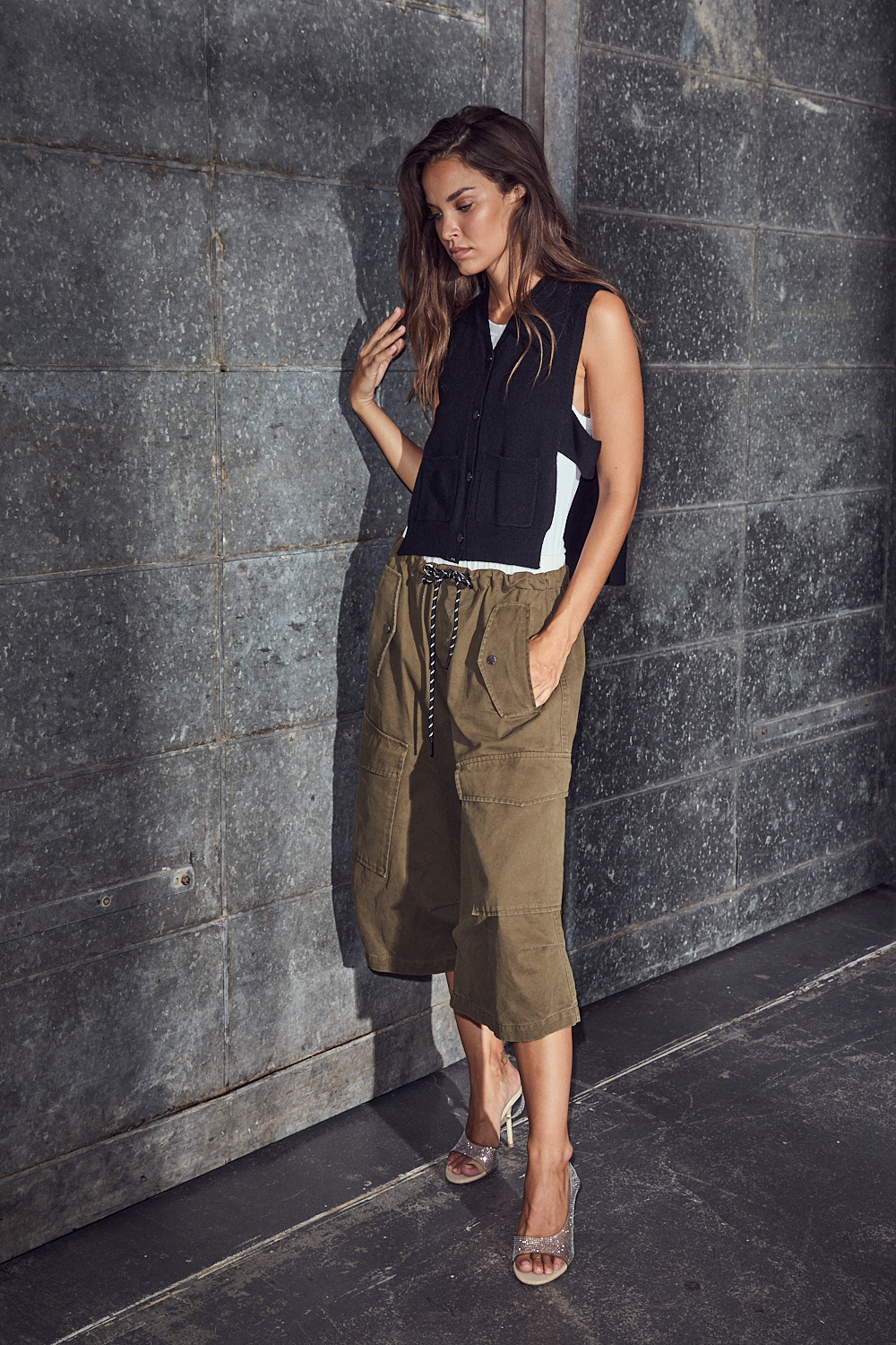 Pull On Cargo Bermudas