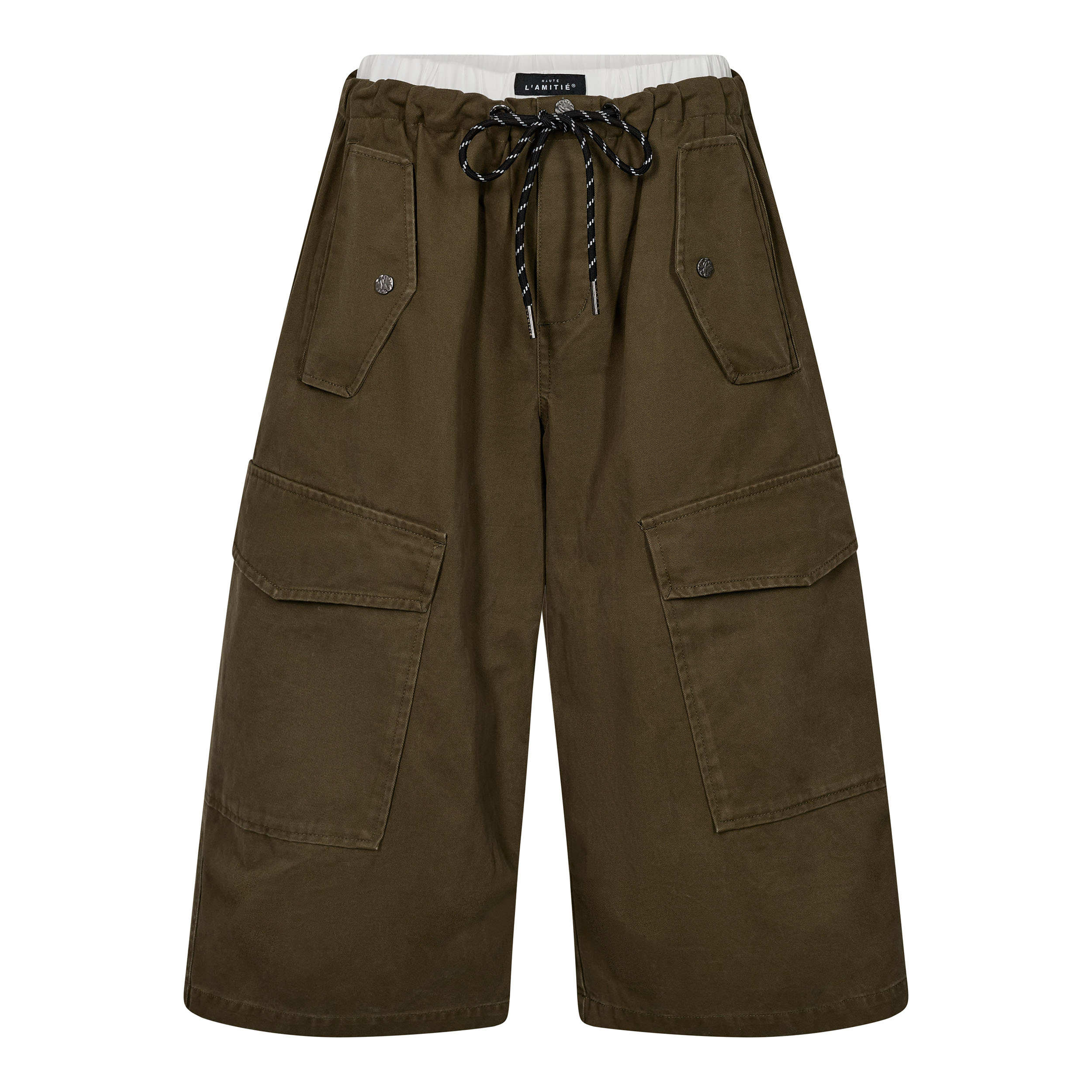 Pull On Cargo Bermudas