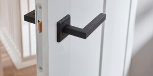 Veilig en stijlvol deurbeslag voor openslaande deuren