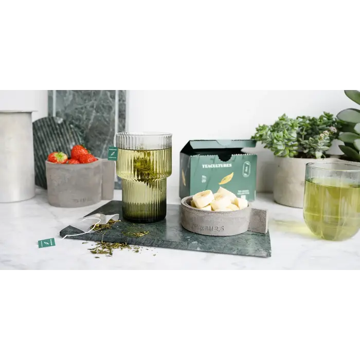 Tea leaves organic Bali Monkey Fruit Nr. 9