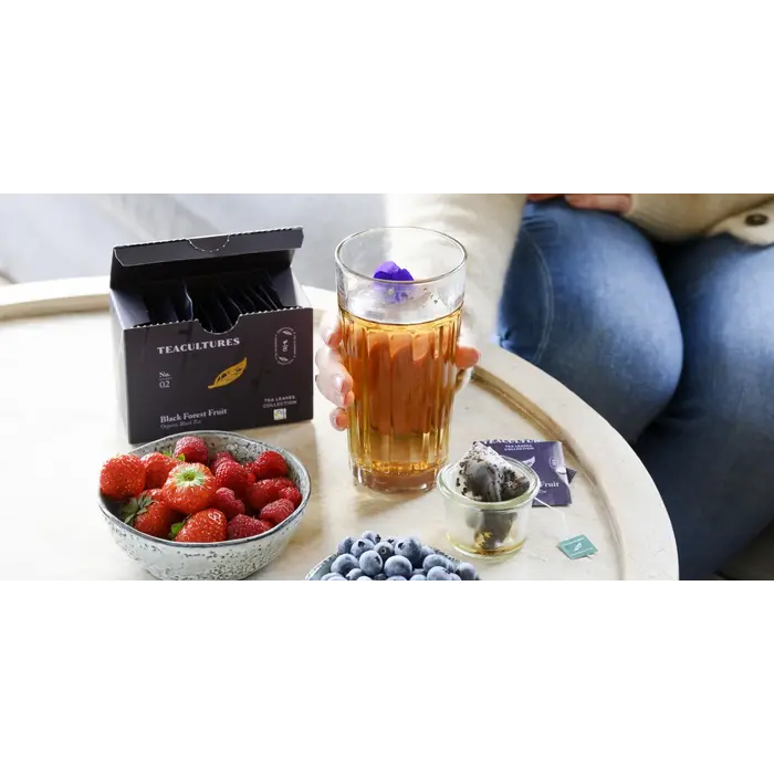 Tea leaves organic Black Forest Fruit Nr 2